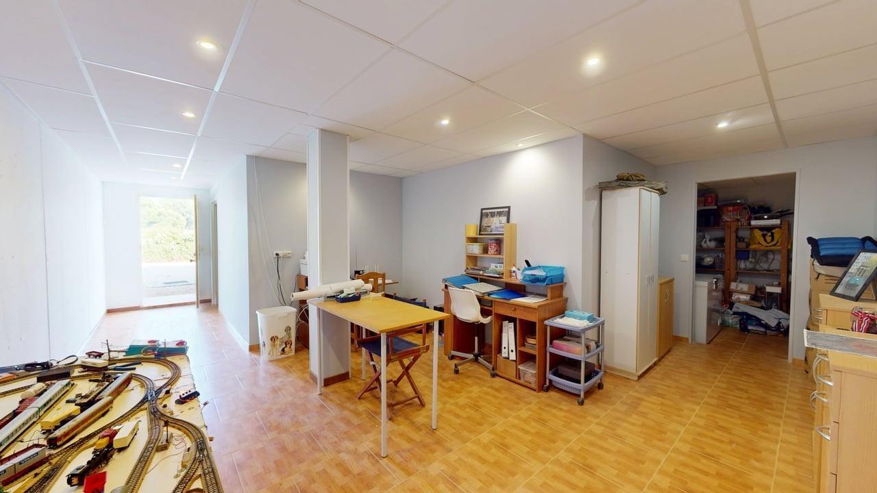 Finca con apartamento independiente ? a solo 10 minutos del mar en Alfaz del Pi