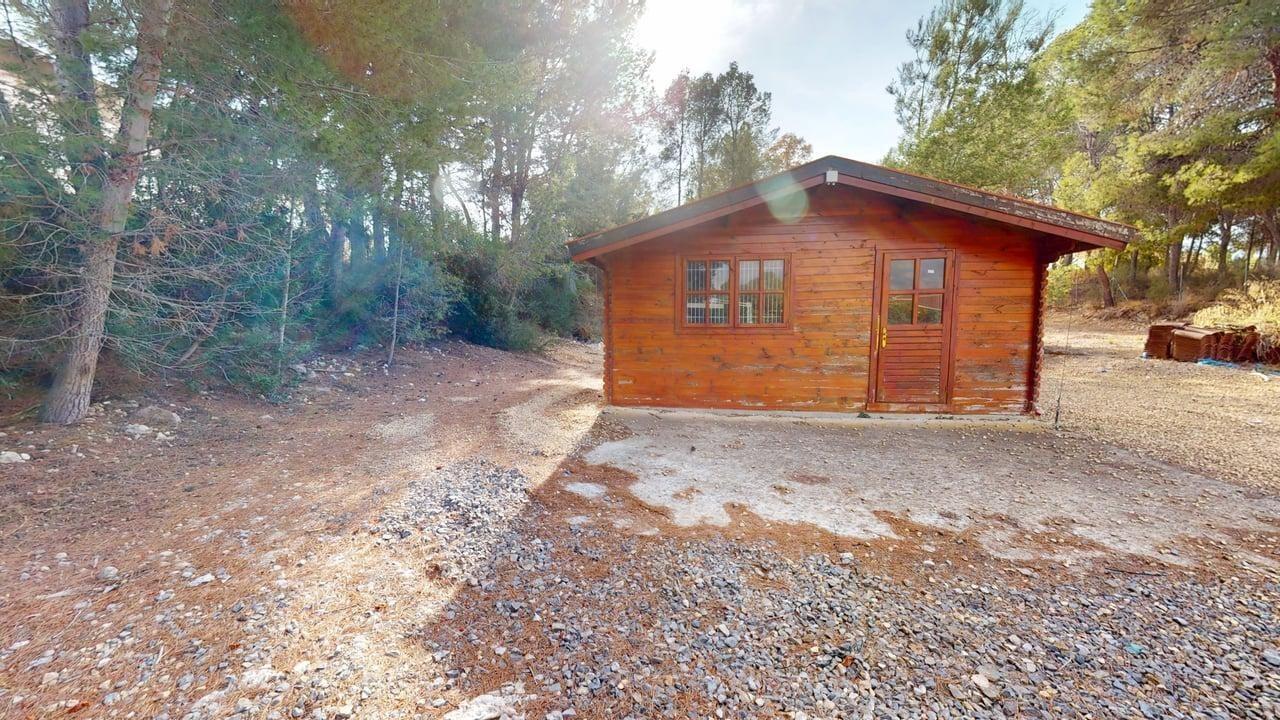 Finca con apartamento independiente ? a solo 10 minutos del mar en Alfaz del Pi