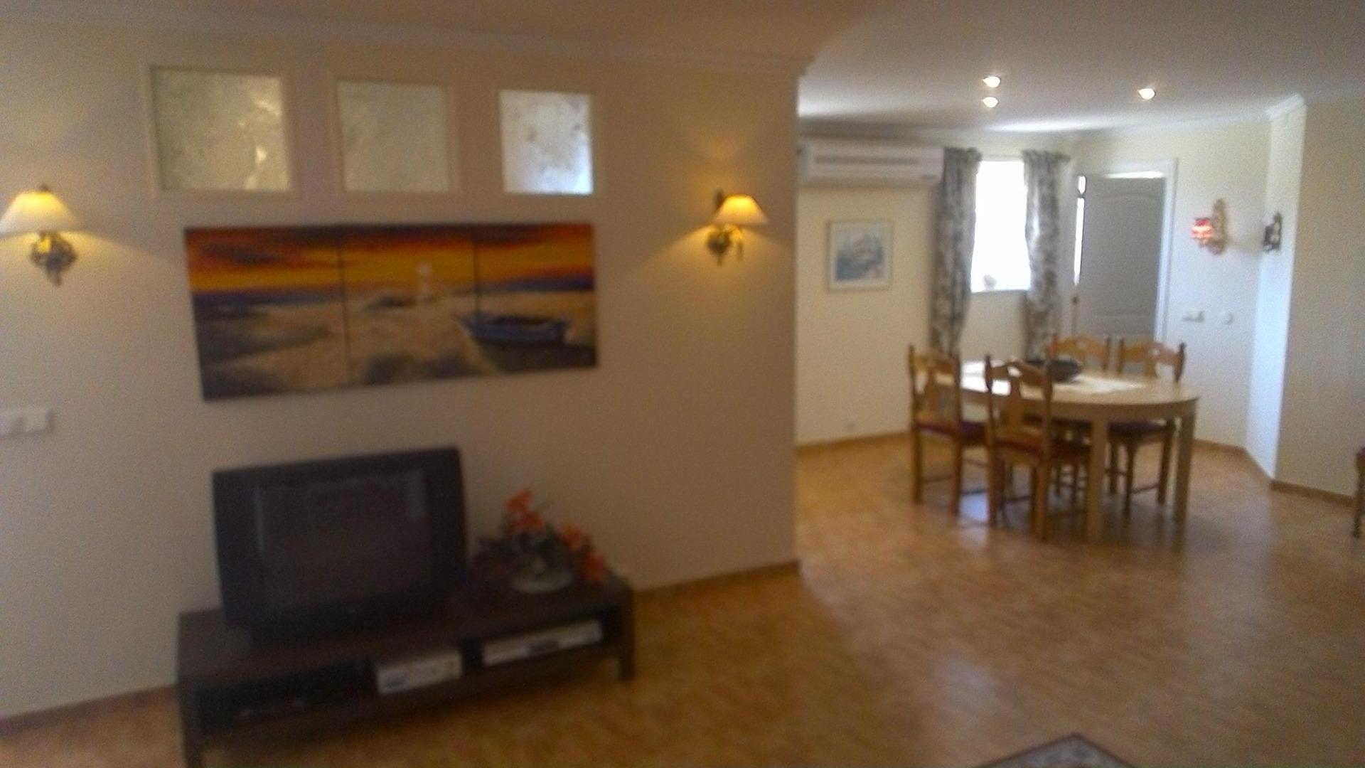 Finca con apartamento independiente ? a solo 10 minutos del mar en Alfaz del Pi