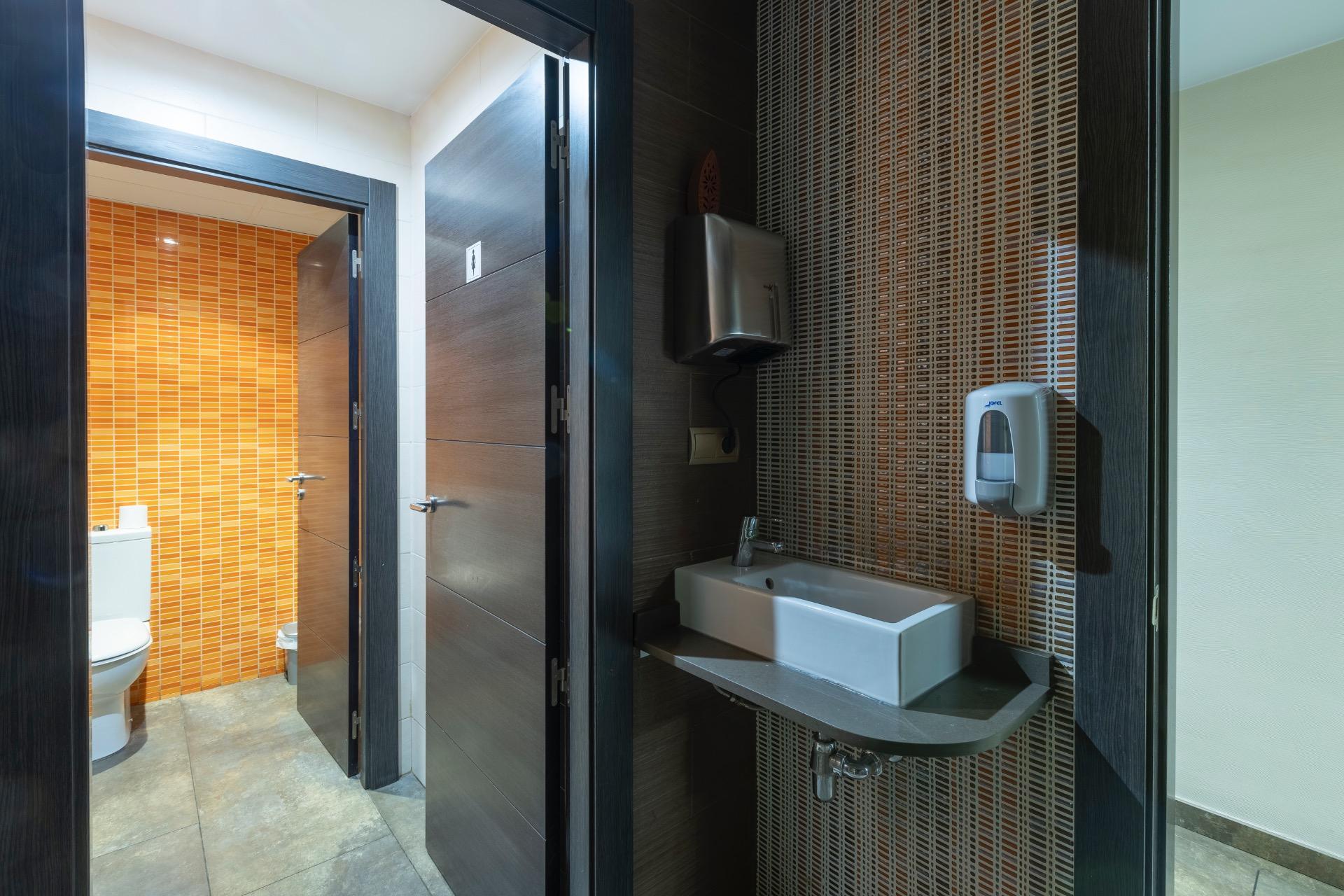 Negocios-Venta-Valladolid-1884784-Foto-25