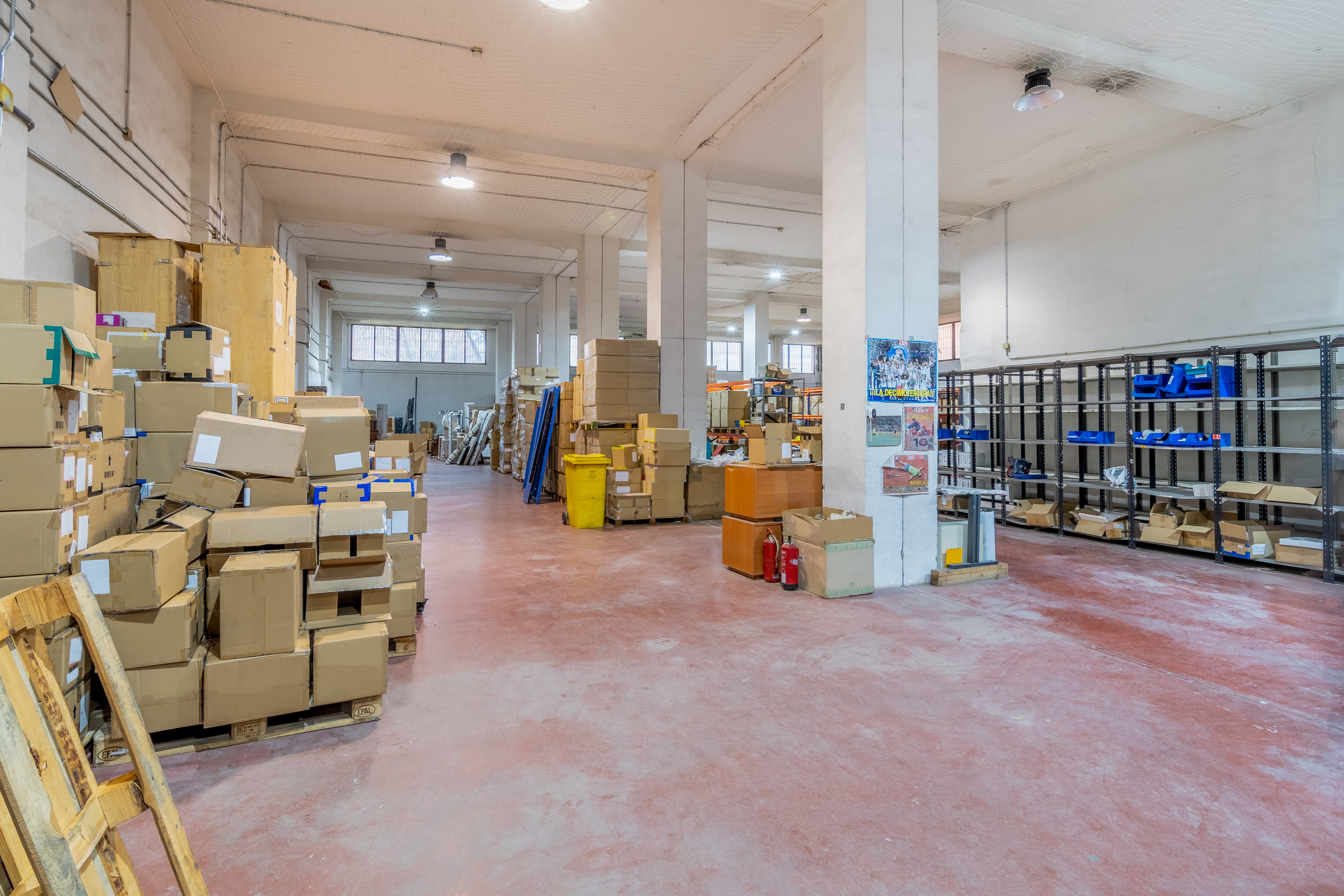 NAVE INDUSTRIAL