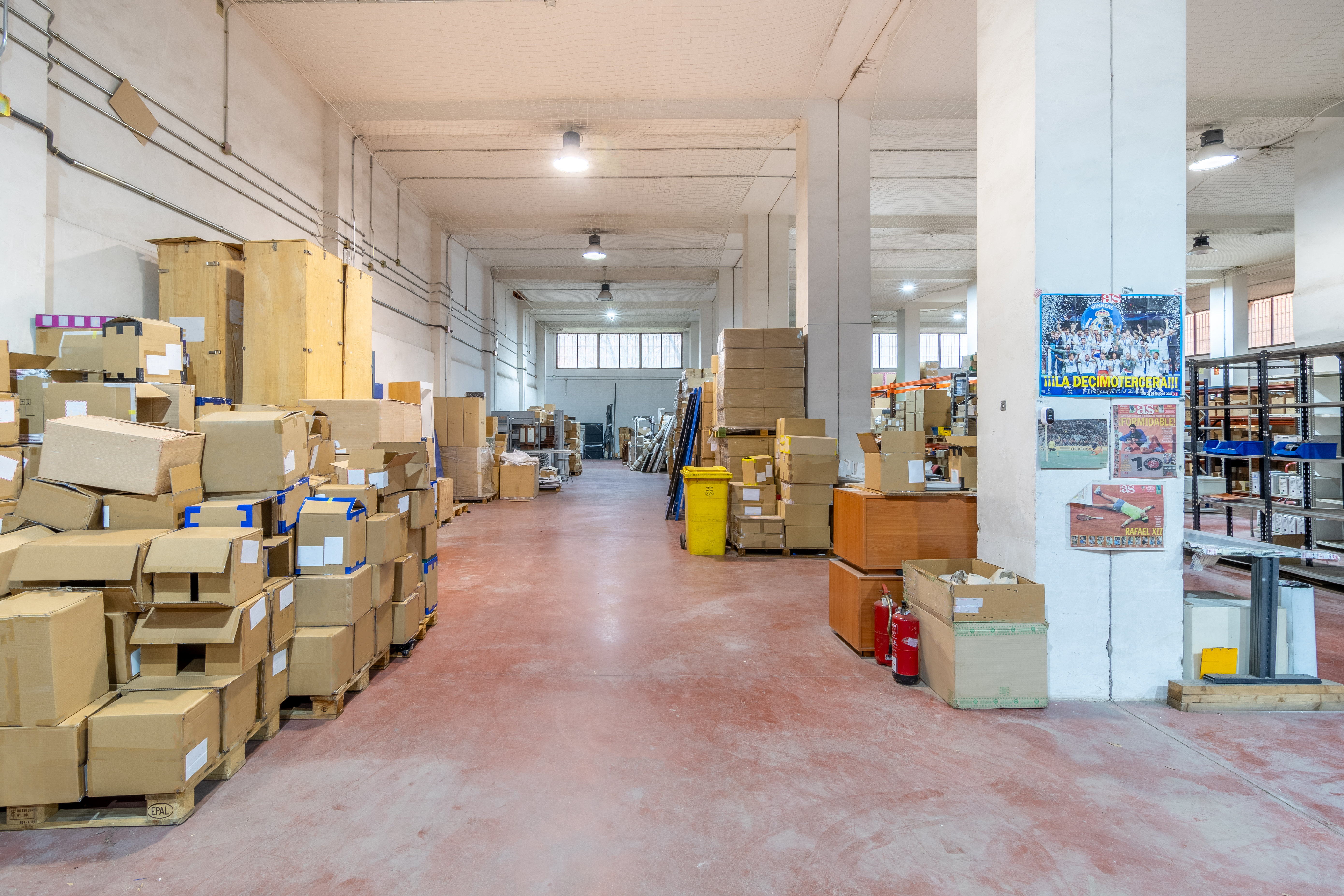 NAVE INDUSTRIAL