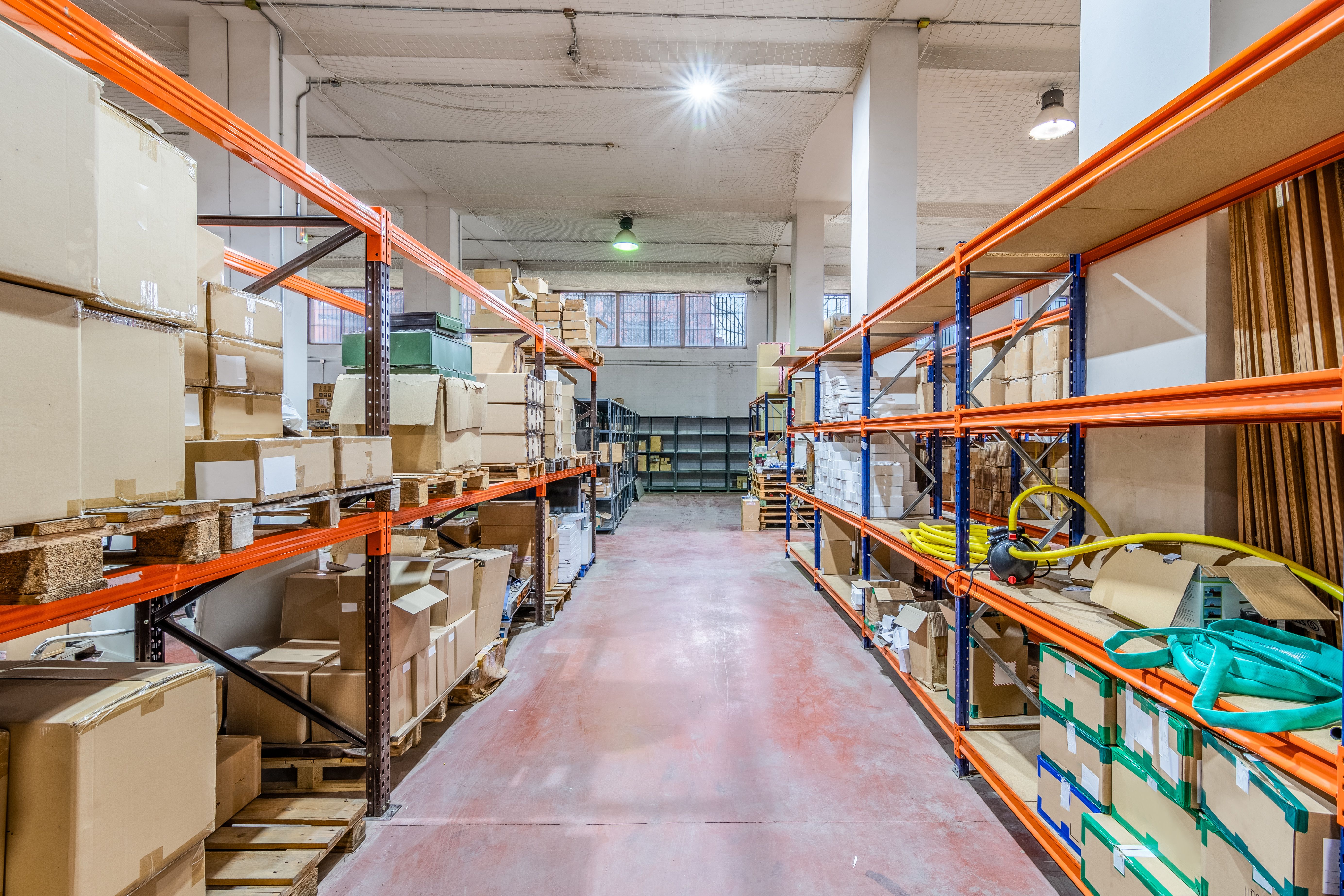 NAVE INDUSTRIAL