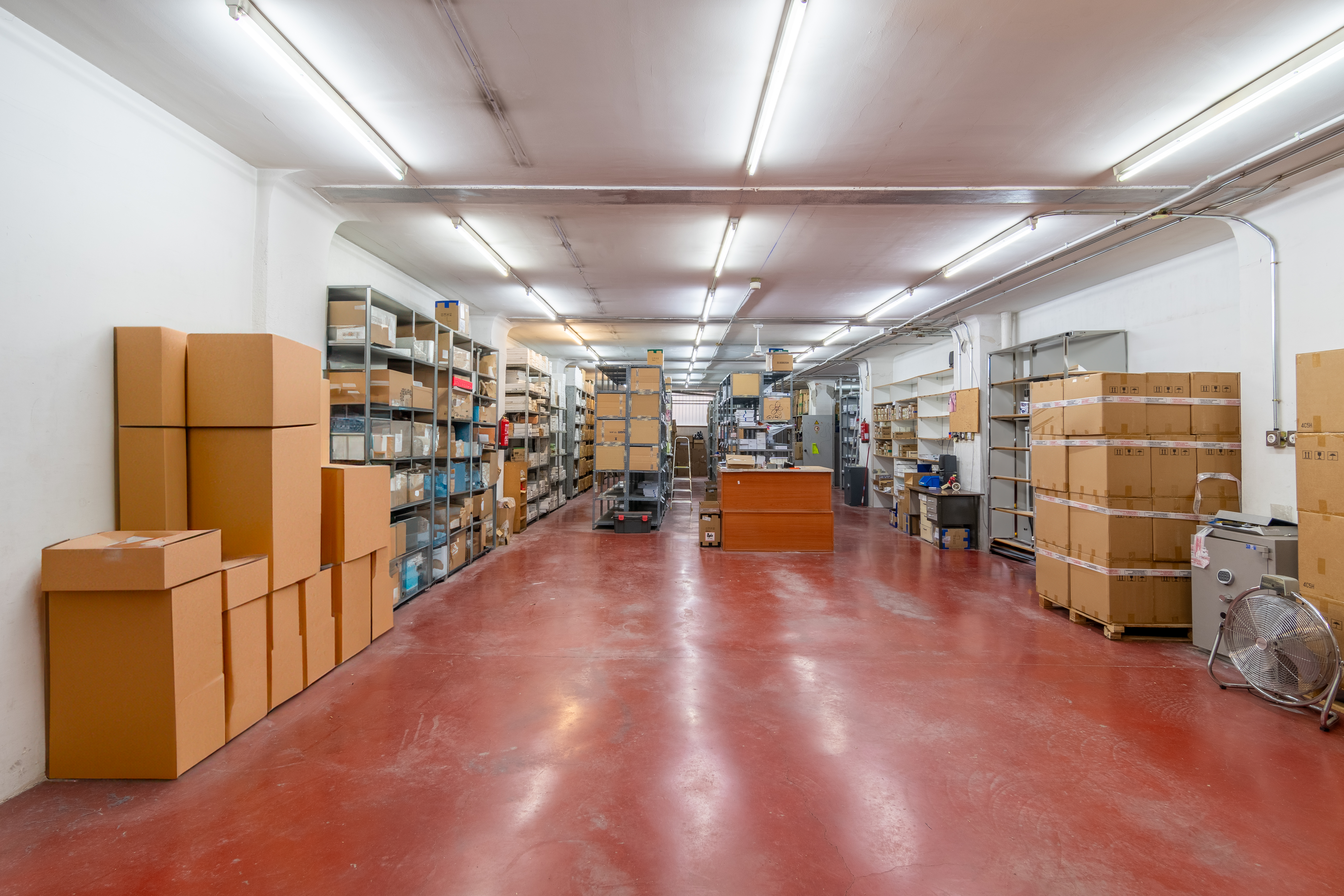 NAVE INDUSTRIAL