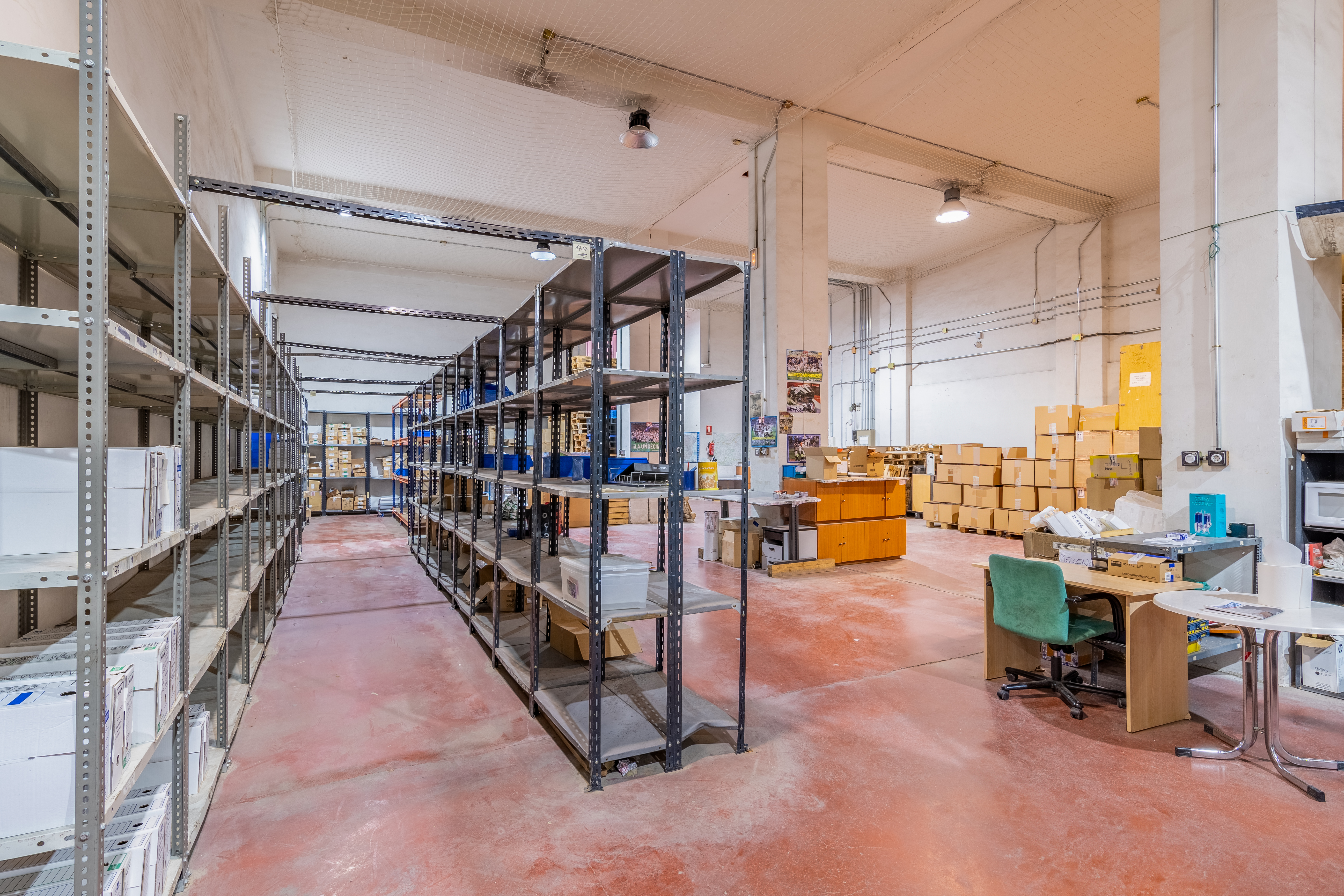NAVE INDUSTRIAL