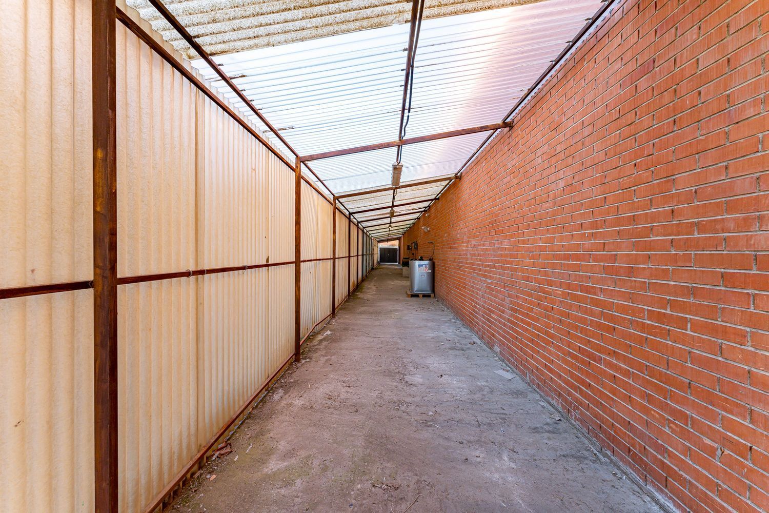 Naves-Alquiler-Pinto-791692-Foto-22