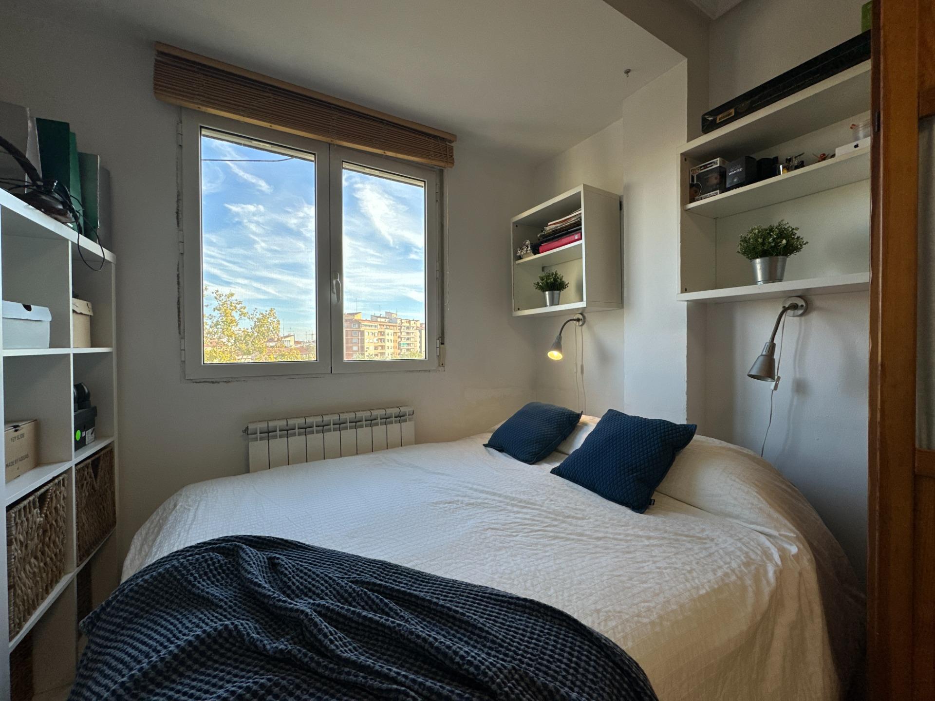 ¡Exclusivo Piso Céntrico en Calle Miguel Servet, Zaragoza: Tu Nuevo Hogar Listo para Disfrutar!