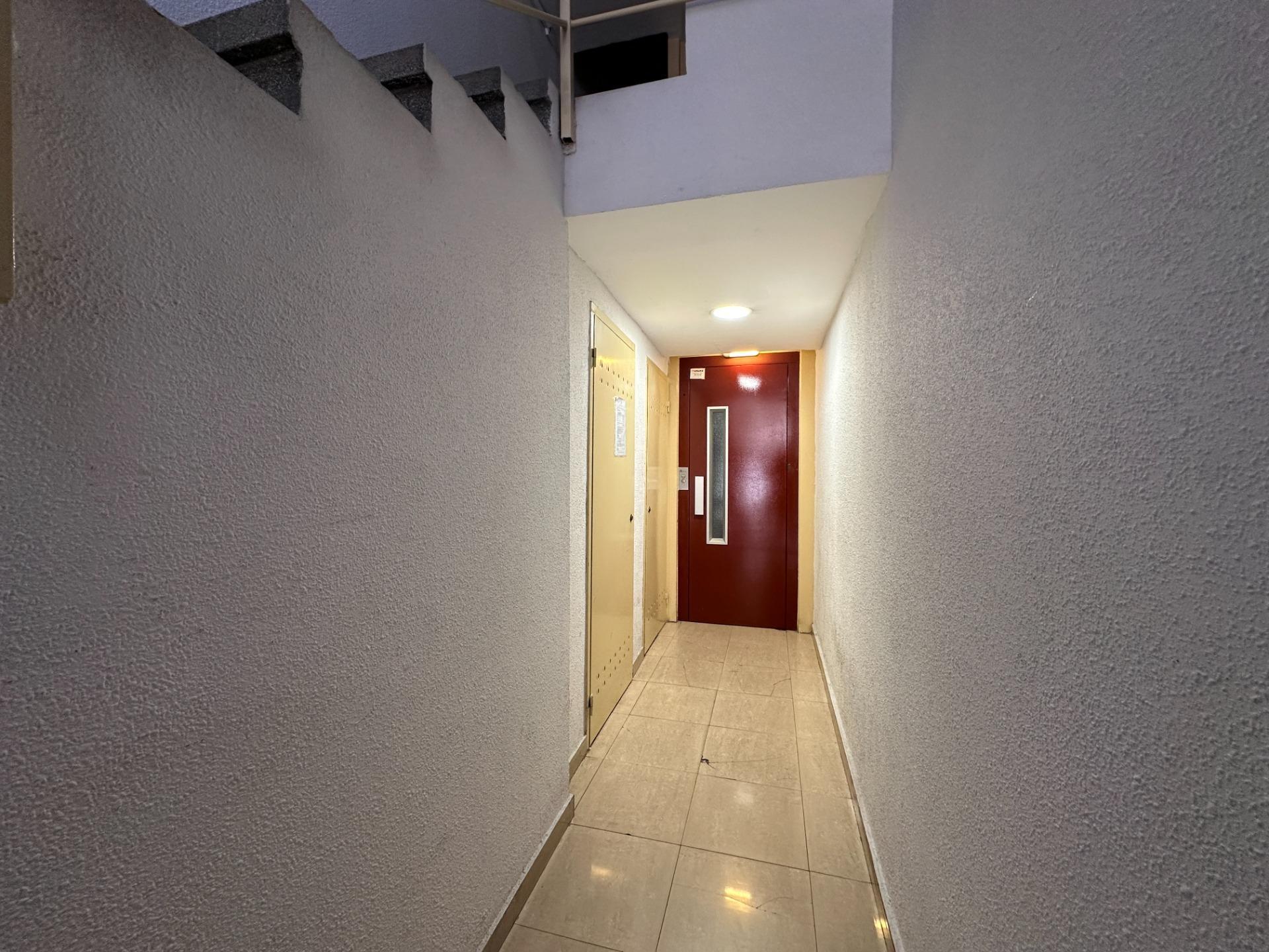 ¡Exclusivo Piso Céntrico en Calle Miguel Servet, Zaragoza: Tu Nuevo Hogar Listo para Disfrutar!
