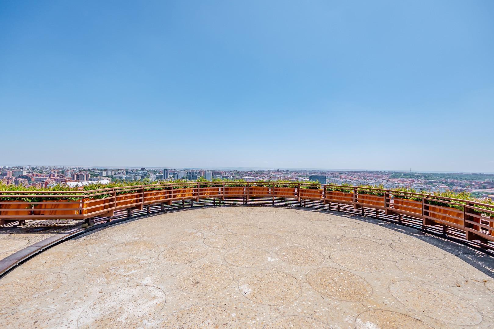 ESPECTACULAR PISO EXTERIOR EN TORRES BLANCAS