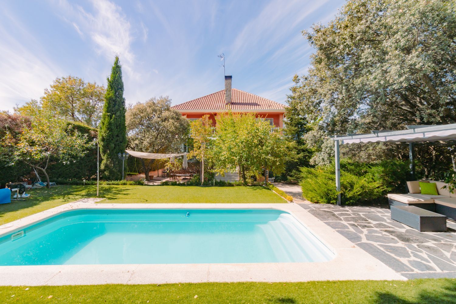 Propiedad en venta en Madrid, Valdemorillo
