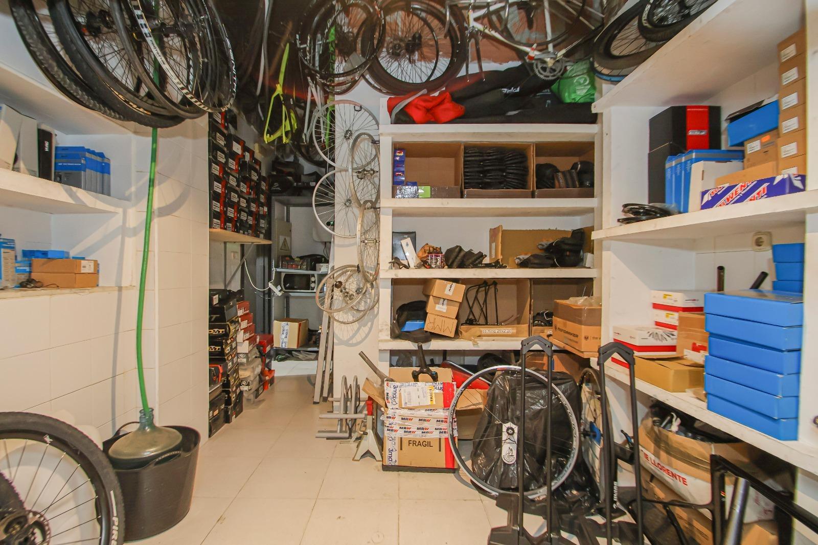 LOCAL COMERCIAL BORMUJOS