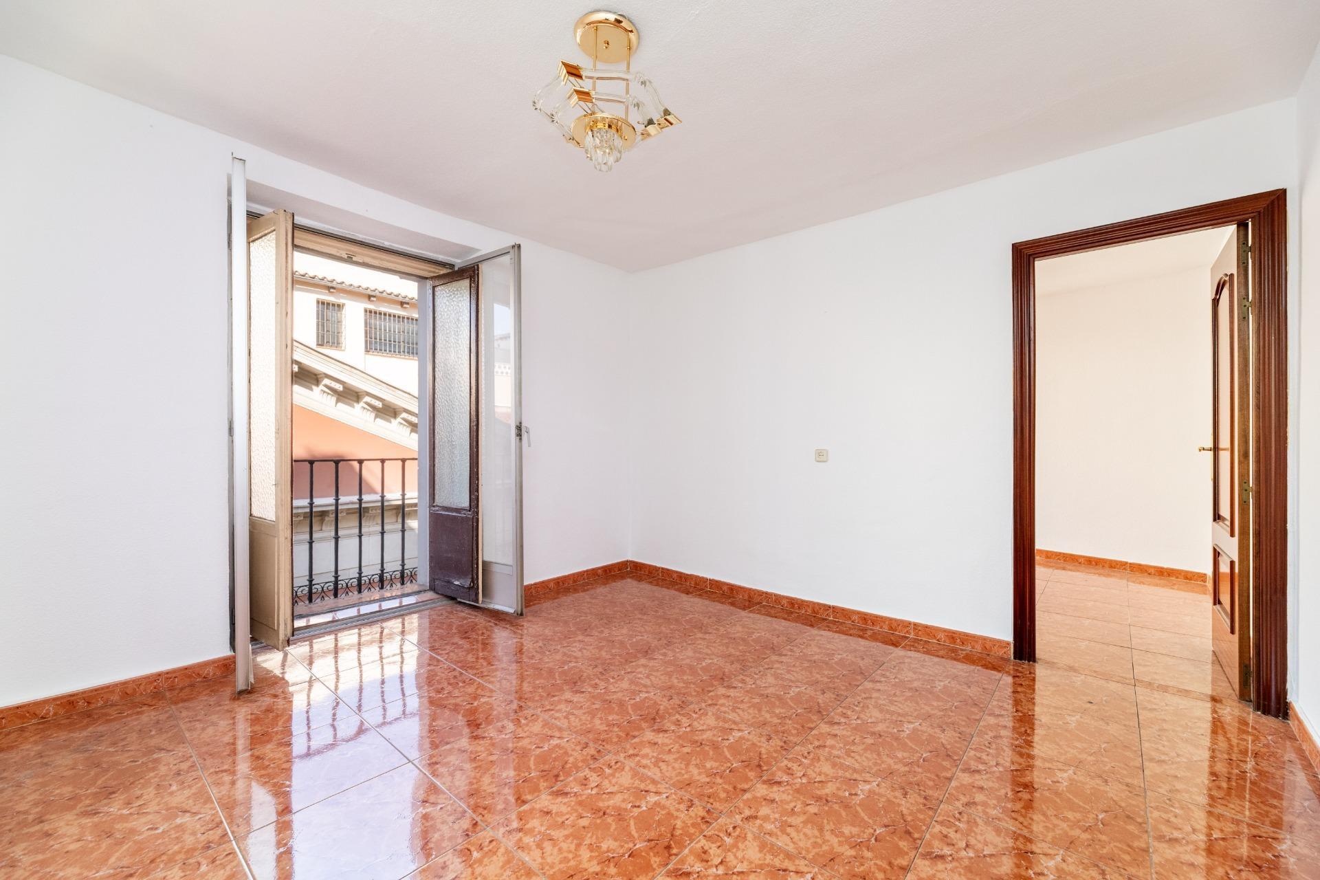 Piso exterior con encanto en el corazón de Justicia