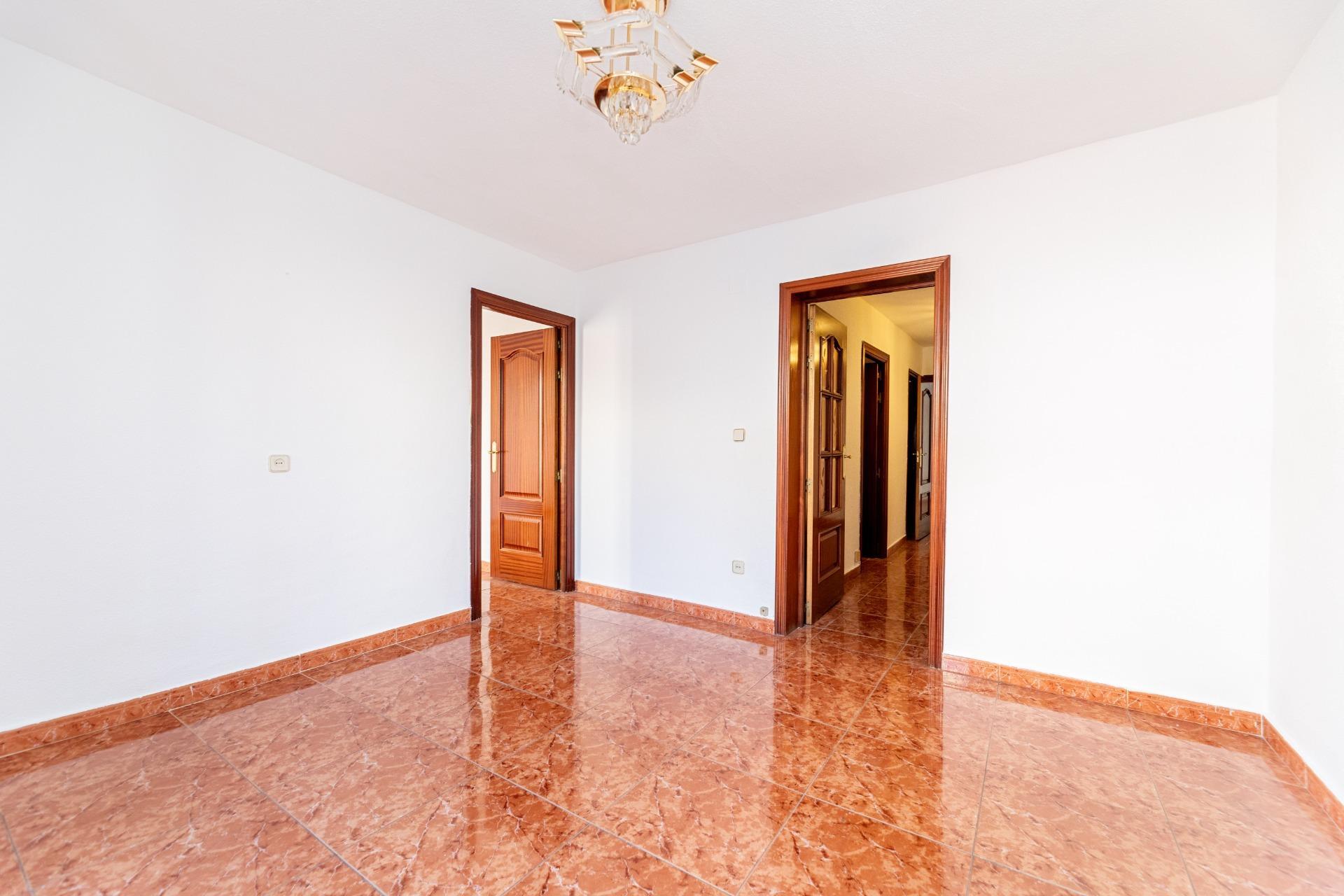 Piso exterior con encanto en el corazón de Justicia