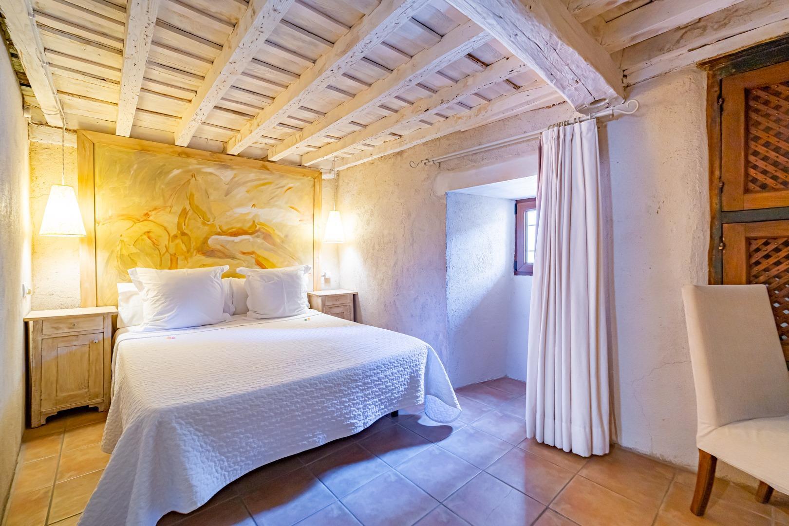 ^**^CASA DE LA SAL^**^EMBLEMATICO HOTEL RURAL DE 3 ESTRELLAS EN EL TURISTICO PUEBLO CANDELARIO^**^ E