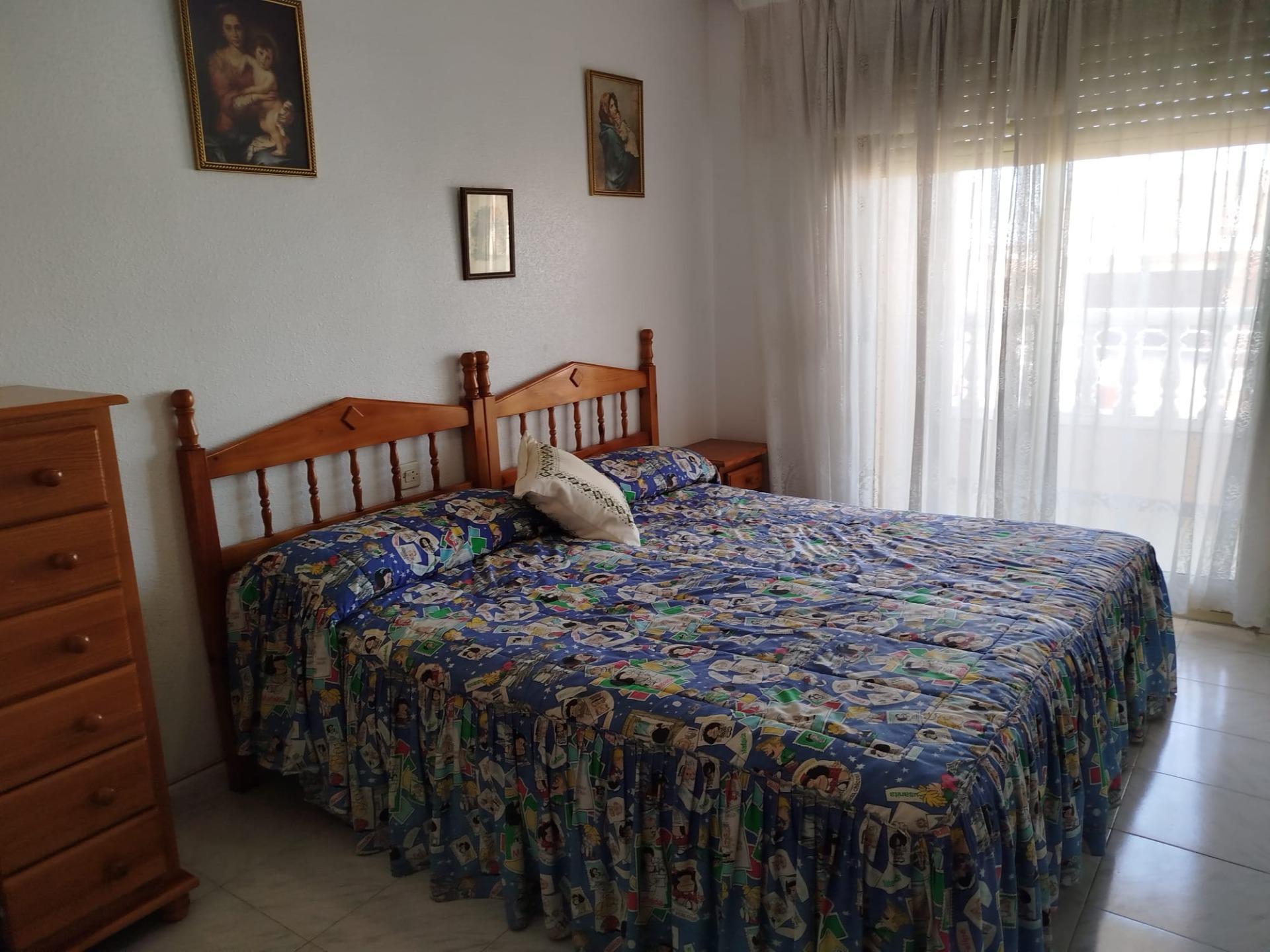 Piso en LO PAGÁN 4 dormitorios, parking y piscina