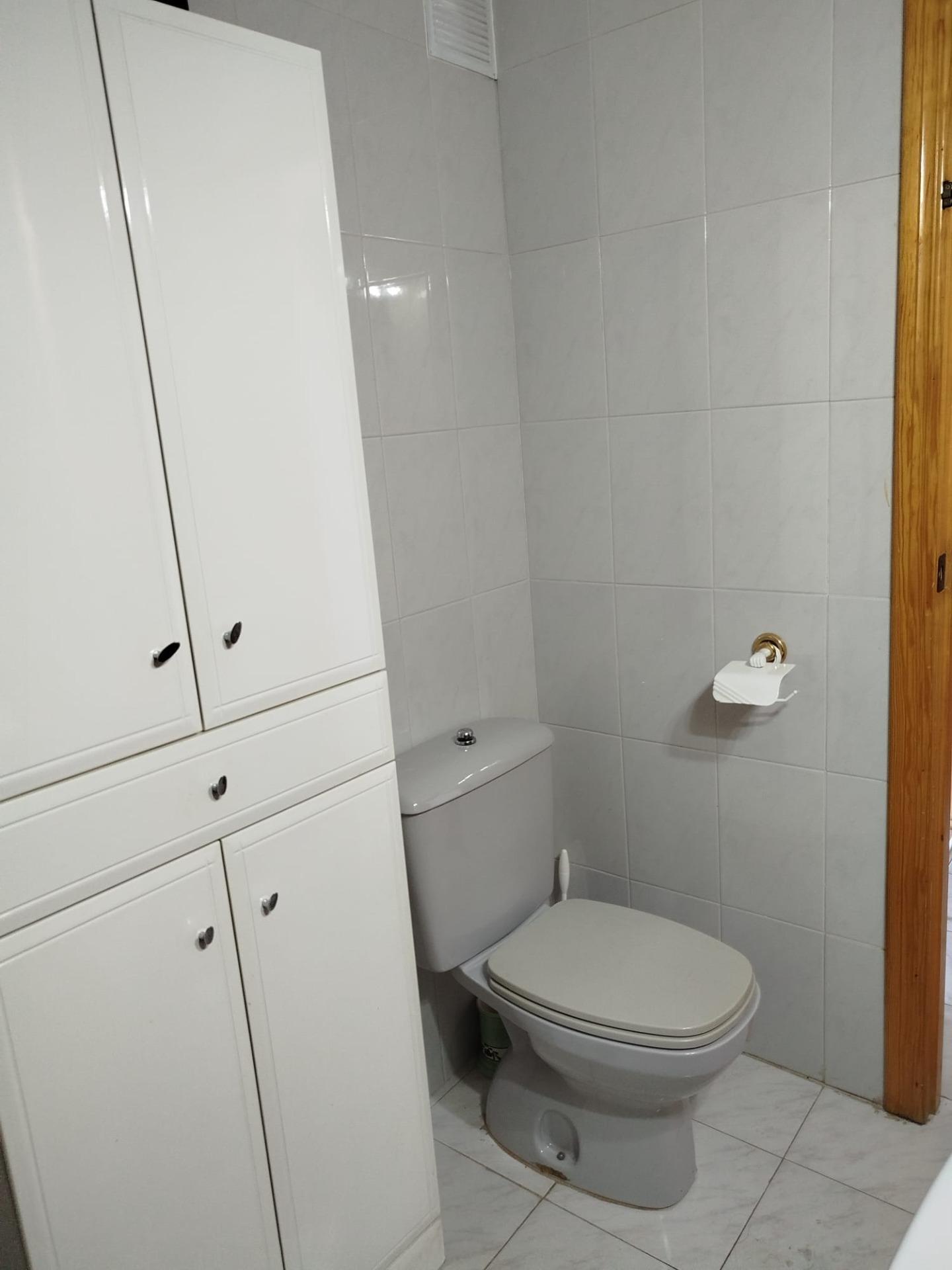 Piso en LO PAGÁN 4 dormitorios, parking y piscina