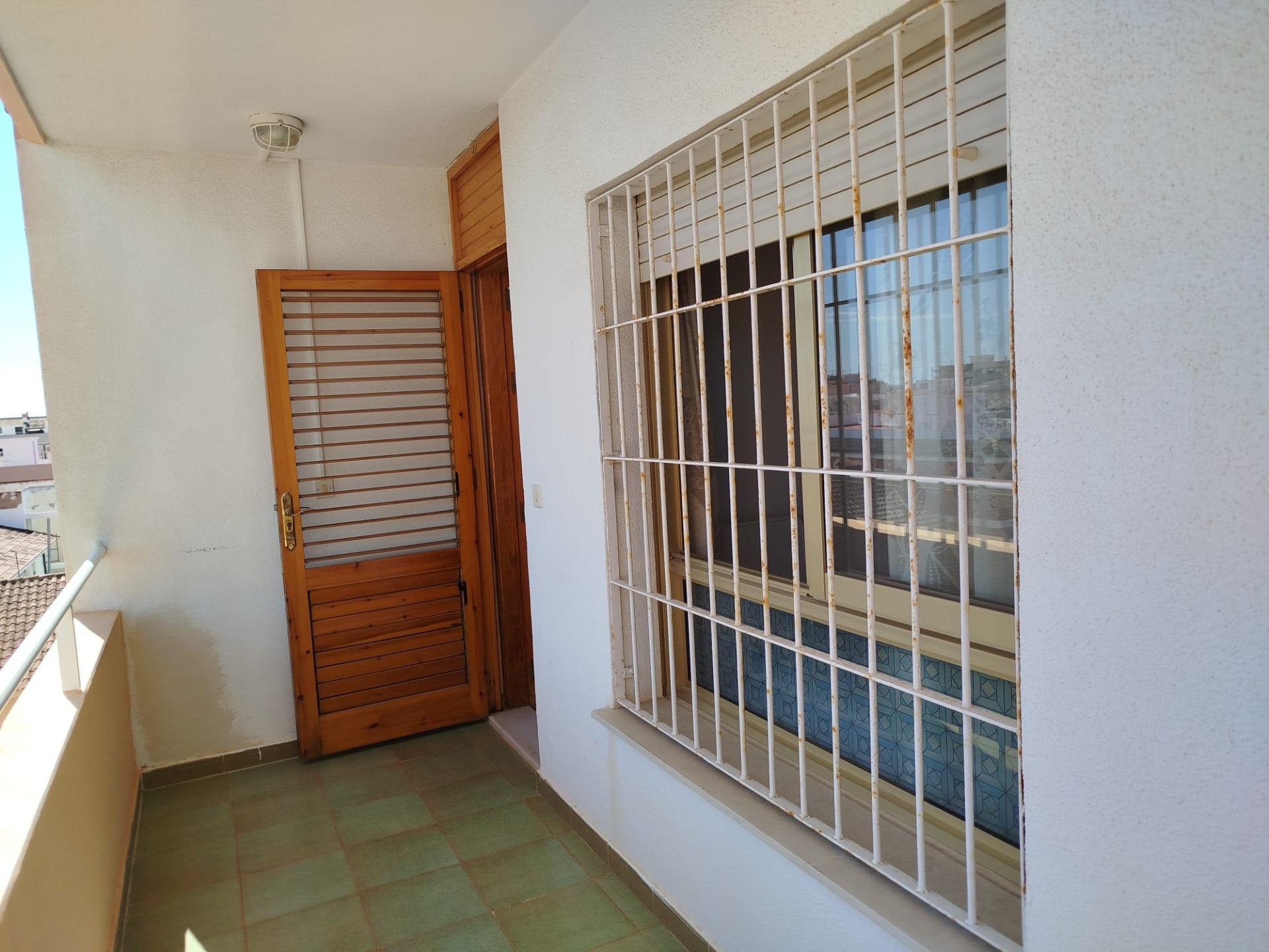 Piso en LO PAGÁN 4 dormitorios, parking y piscina