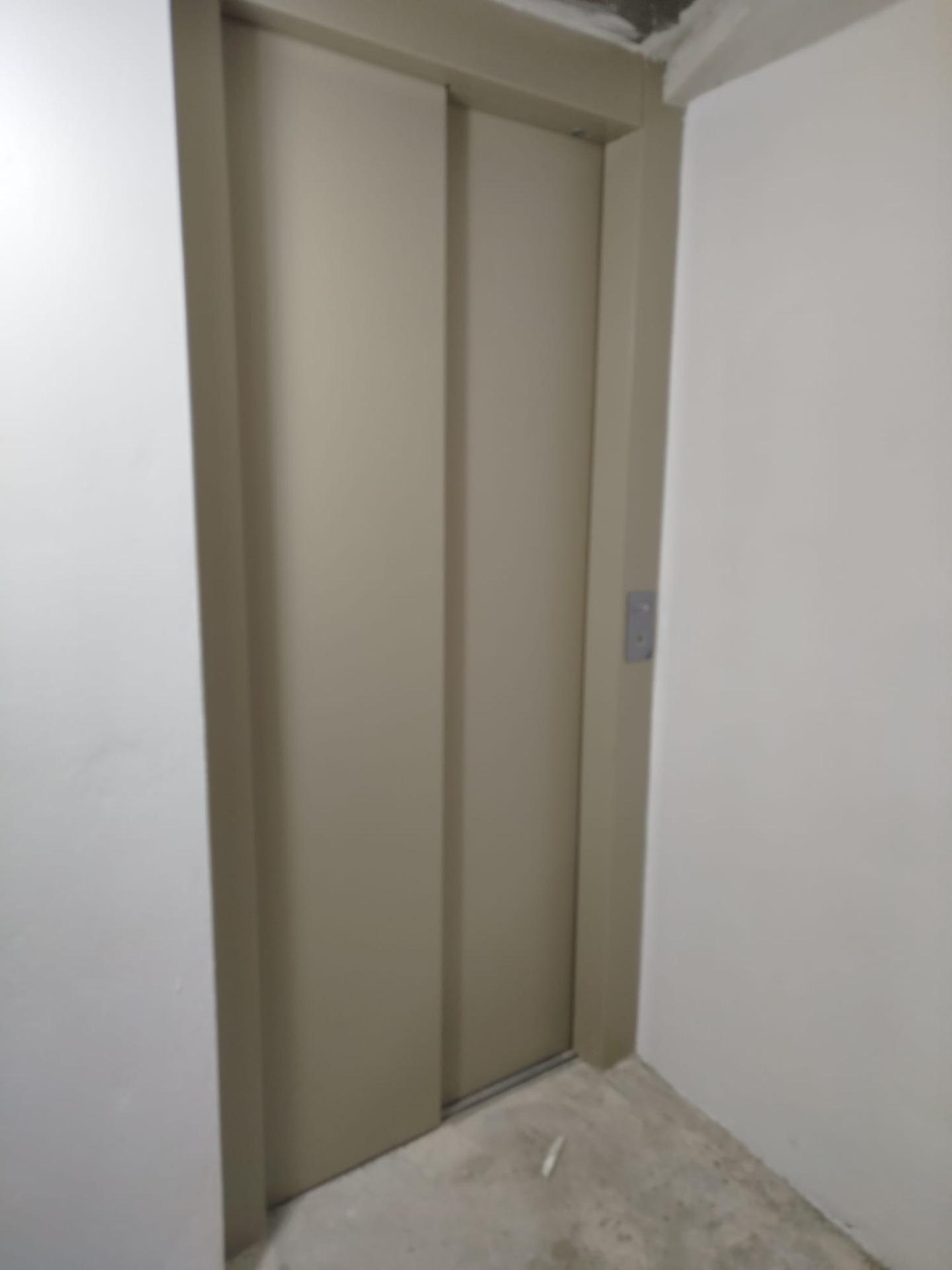 Piso en LO PAGÁN 4 dormitorios, parking y piscina