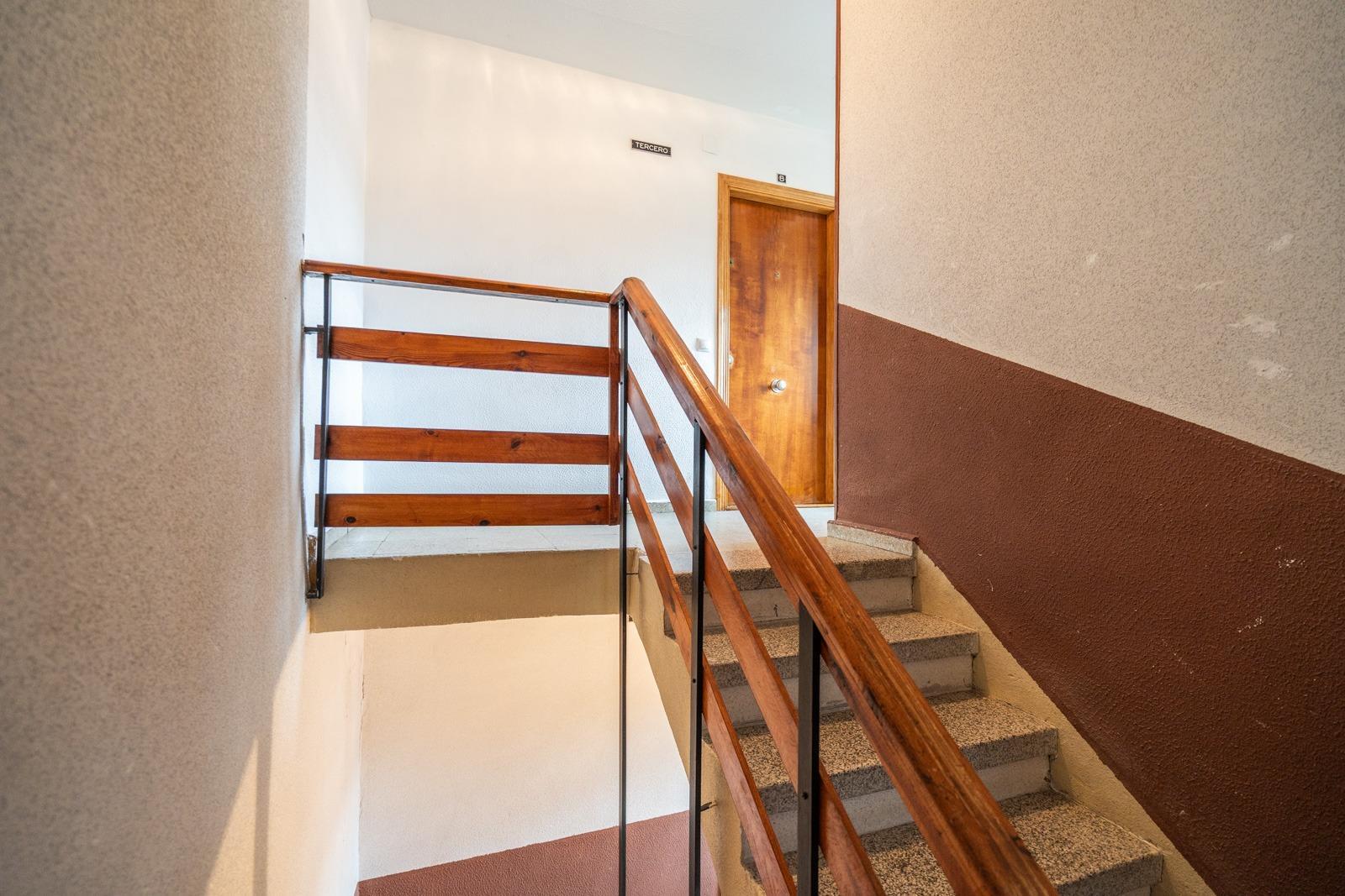 ^**^PISO REFORMADO DE 3 HABITACIONES EN EL CENTRO DE EL TIEMBLO (ÁVILA)^**^  Se vende magnífico piso