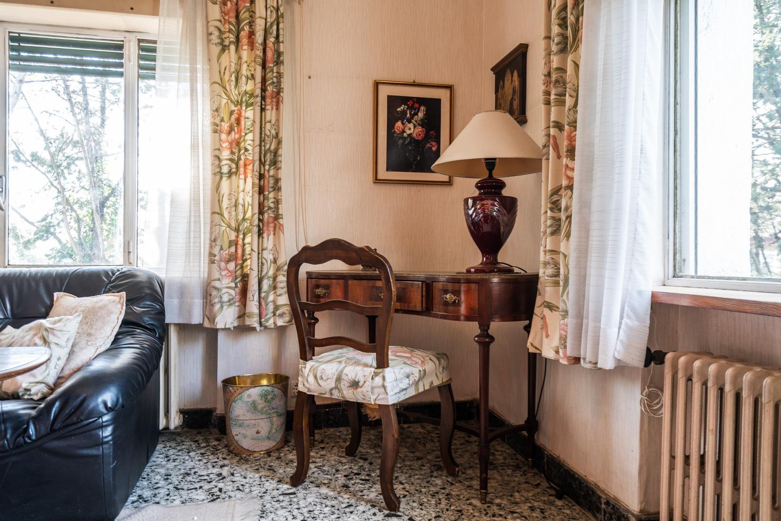 ^^CHALET INDEPENDIENTE EXCLUSIVO SOBRE DOS PARCELAS, JARDÍN DE ENSUEÑO Y PISCINA^^  En una de las ubicaciones más privilegiadas de Collado Villalba se presenta una oportunidad única en el mercado: