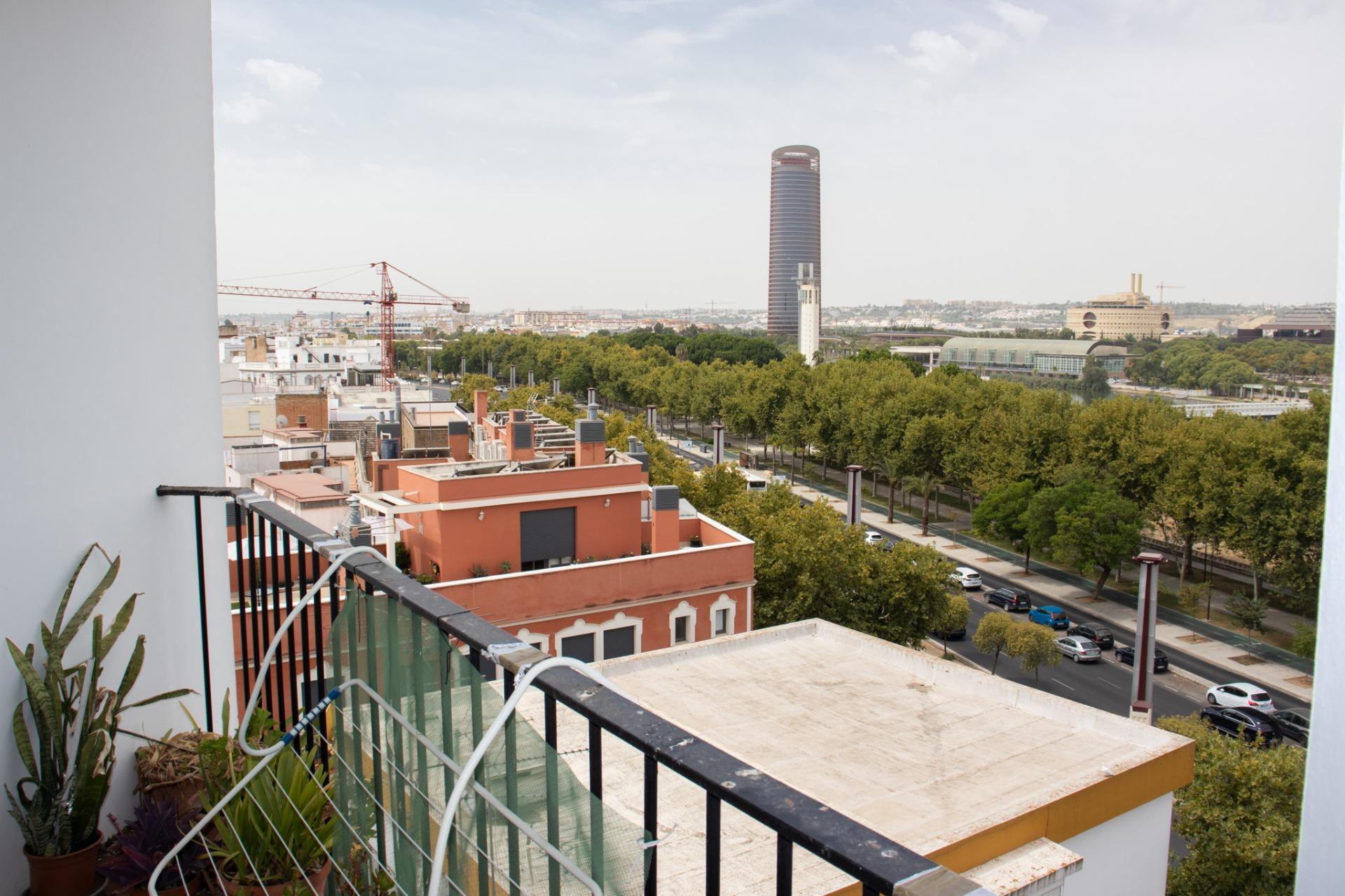 VIVIENDA CON VISTAS AL GUADALQUIVIR EN PLENO CENTRO, SEVILLA