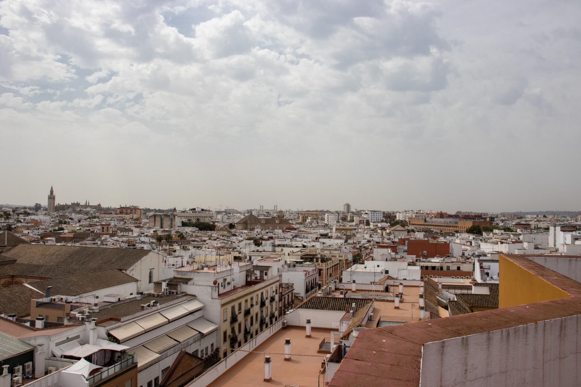 VIVIENDA CON VISTAS AL GUADALQUIVIR EN PLENO CENTRO, SEVILLA
