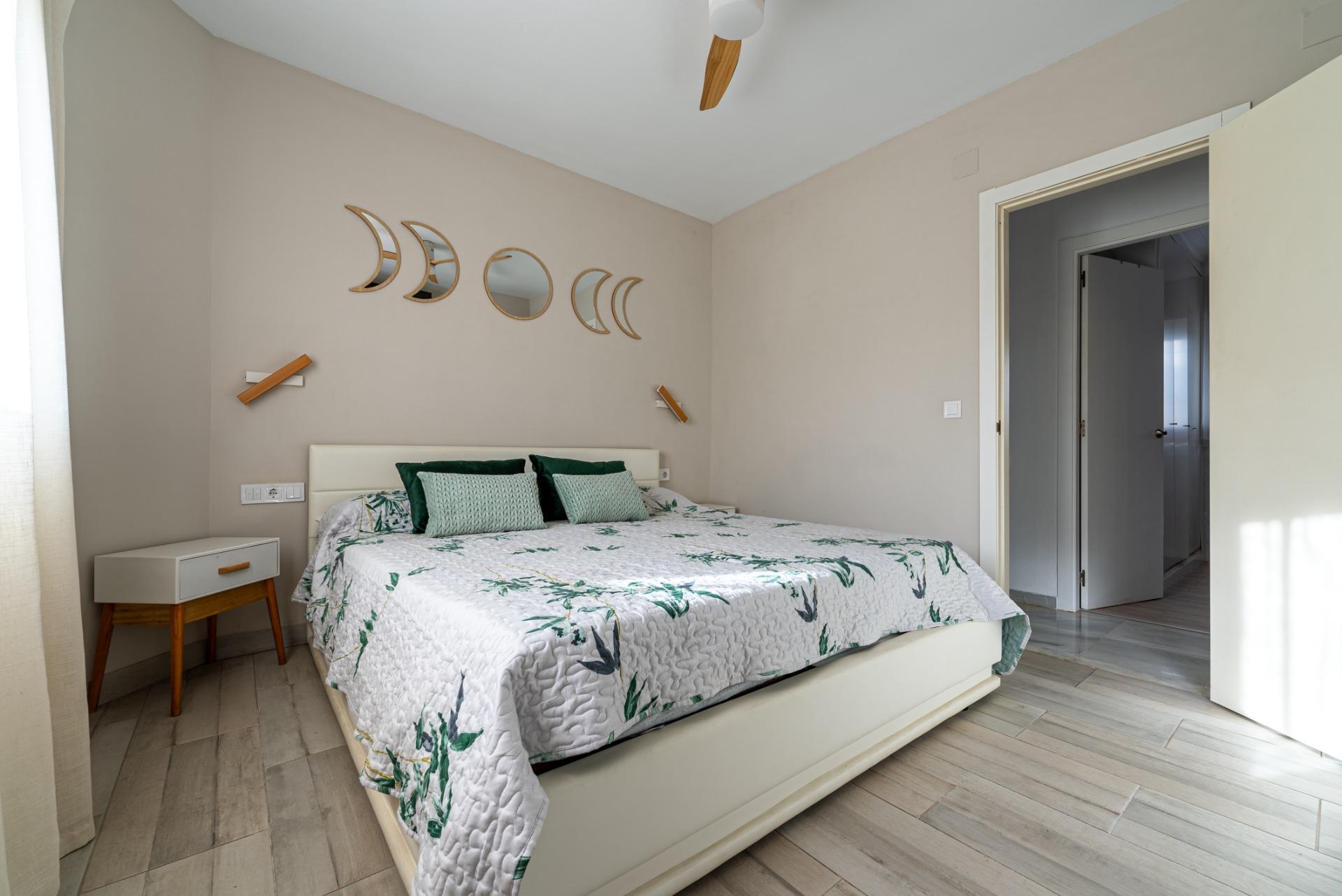 Adosado Tríplex de 4 dormitorios, 3 baños de 260 m2!!!