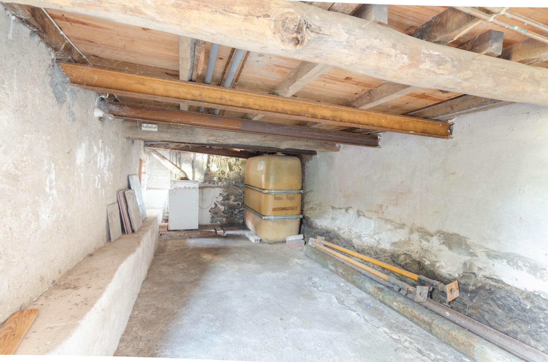 CASA COMPLETAMENTE REFORMADA EN VILLANUEVA, ALLER