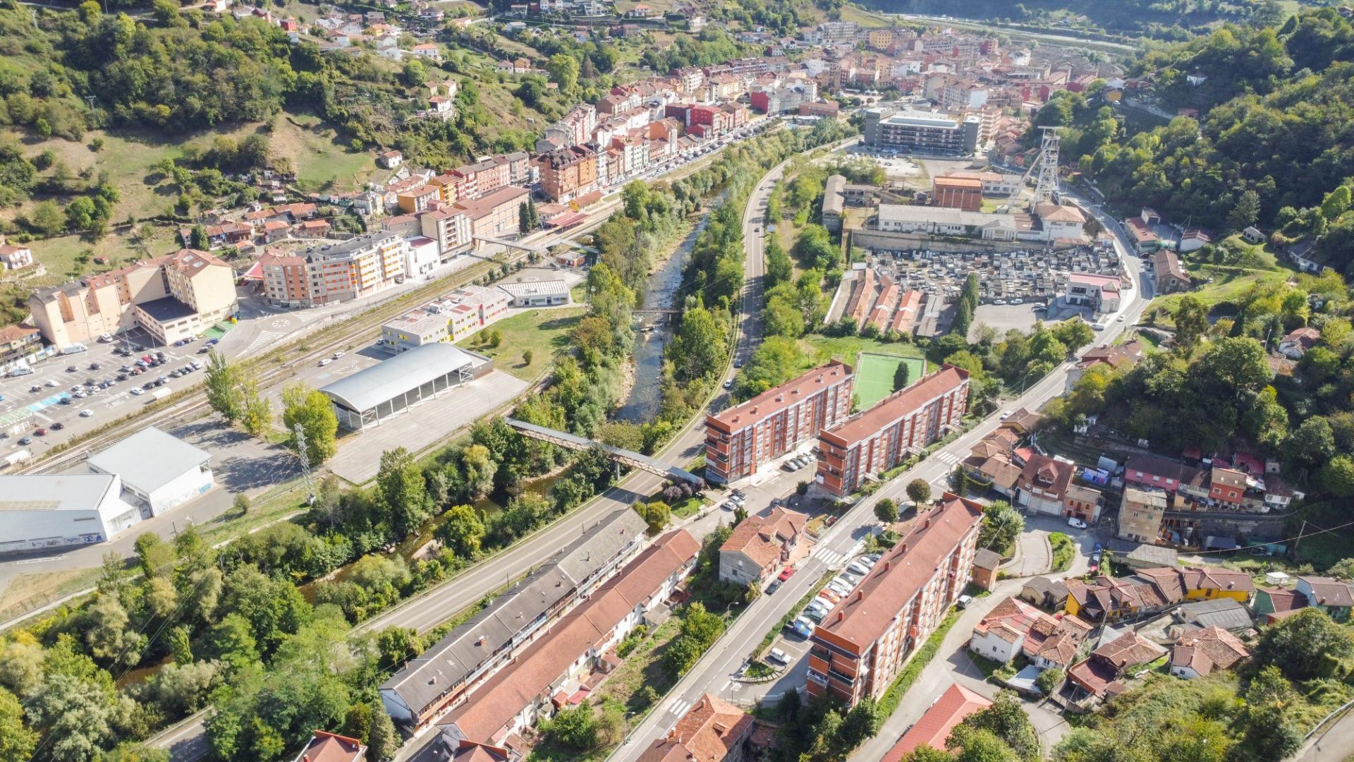 CASA COMPLETAMENTE REFORMADA EN VILLANUEVA, ALLER