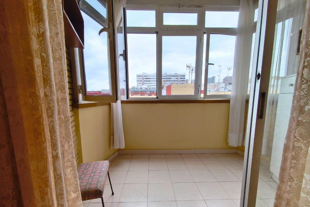 Magnífico piso en Alcaravaneras ? Espacio, comodidad y ubicación inmejorable