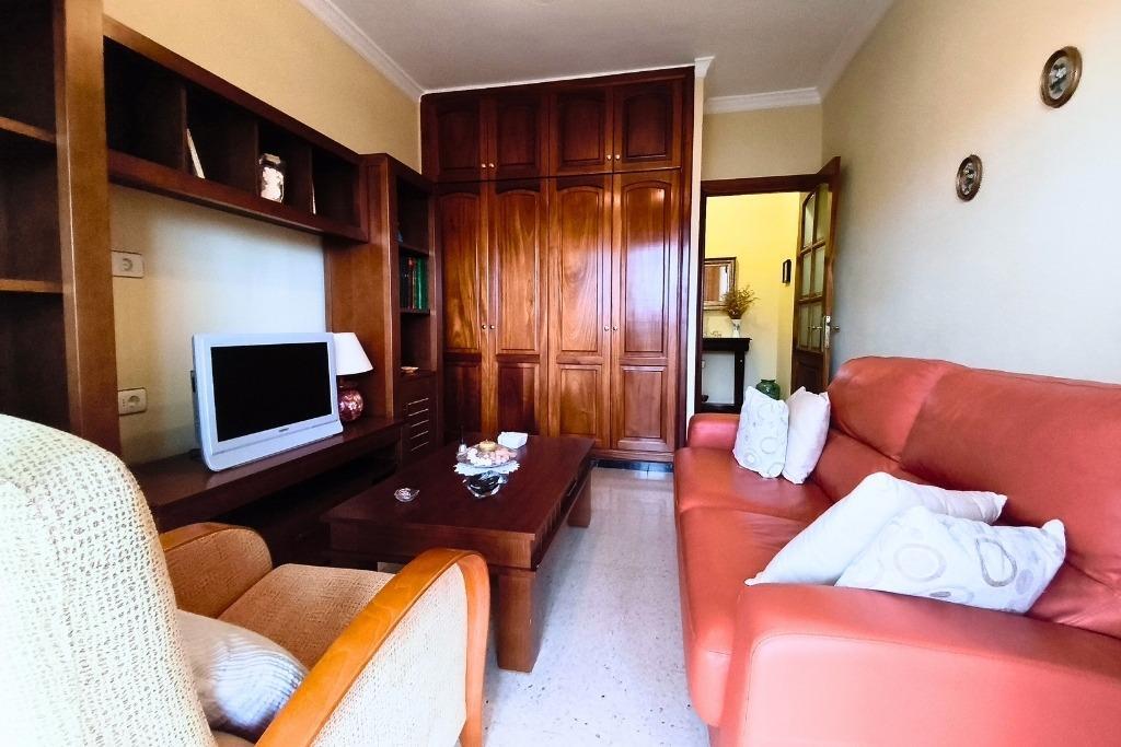 Magnífico piso en Alcaravaneras ? Espacio, comodidad y ubicación inmejorable