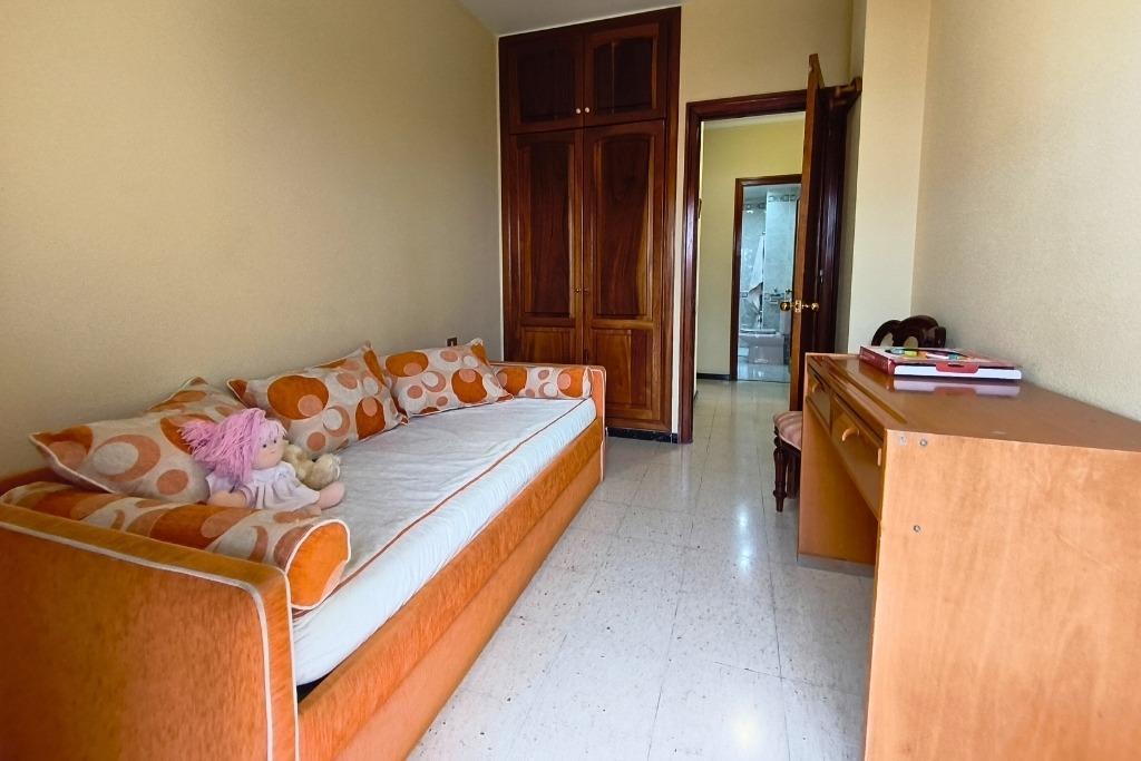 Magnífico piso en Alcaravaneras ? Espacio, comodidad y ubicación inmejorable