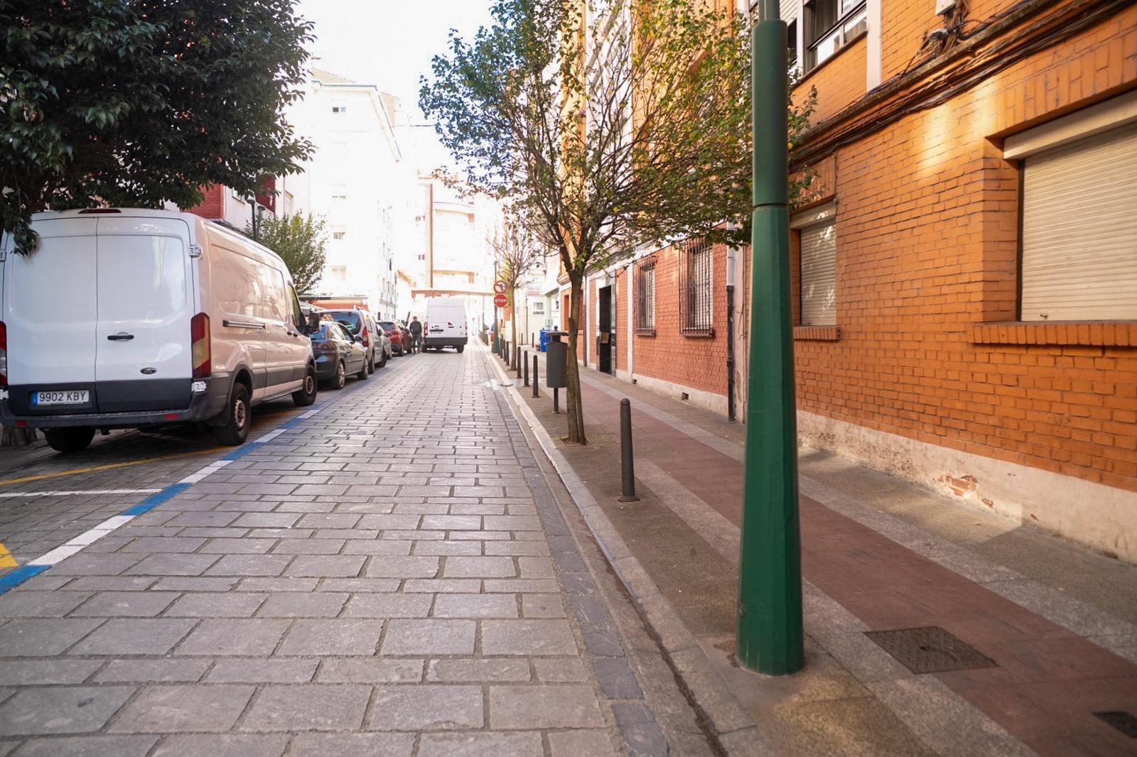BAJO PARA REFORMA INTEGRAL EN JUAN XXIII, TORRELAVEGA