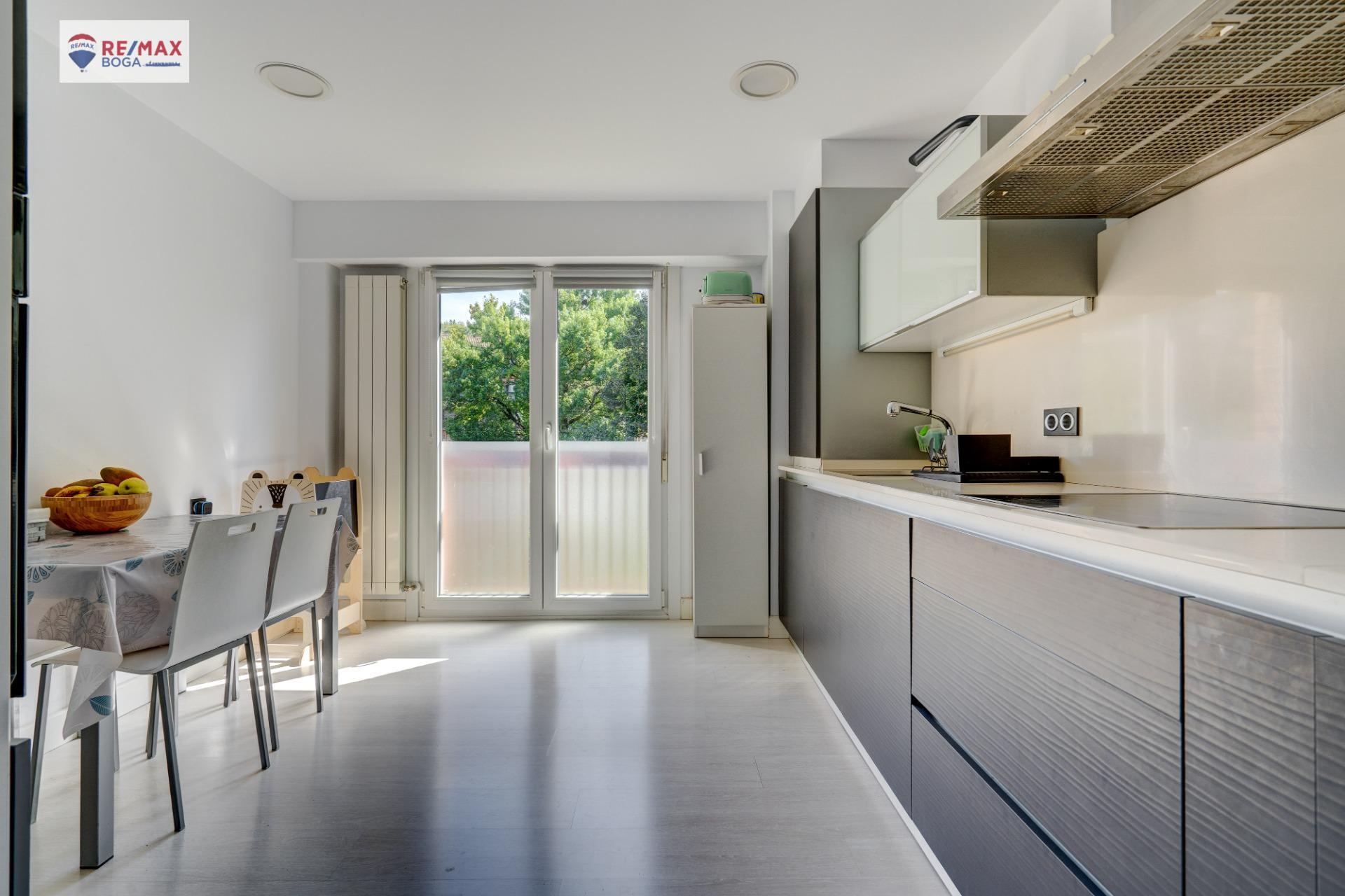 VIVIENDA EN BAJO PRINCIPAL SITUADA EN EL BARRIO DE AÑORGA TXIKI, SAN SEBASTIÁN