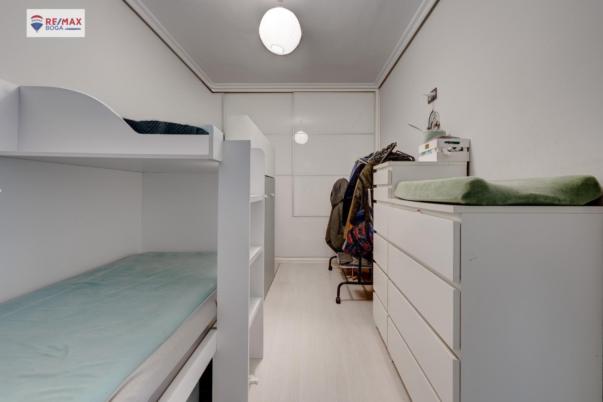 VIVIENDA EN BAJO PRINCIPAL SITUADA EN EL BARRIO DE AÑORGA TXIKI, SAN SEBASTIÁN