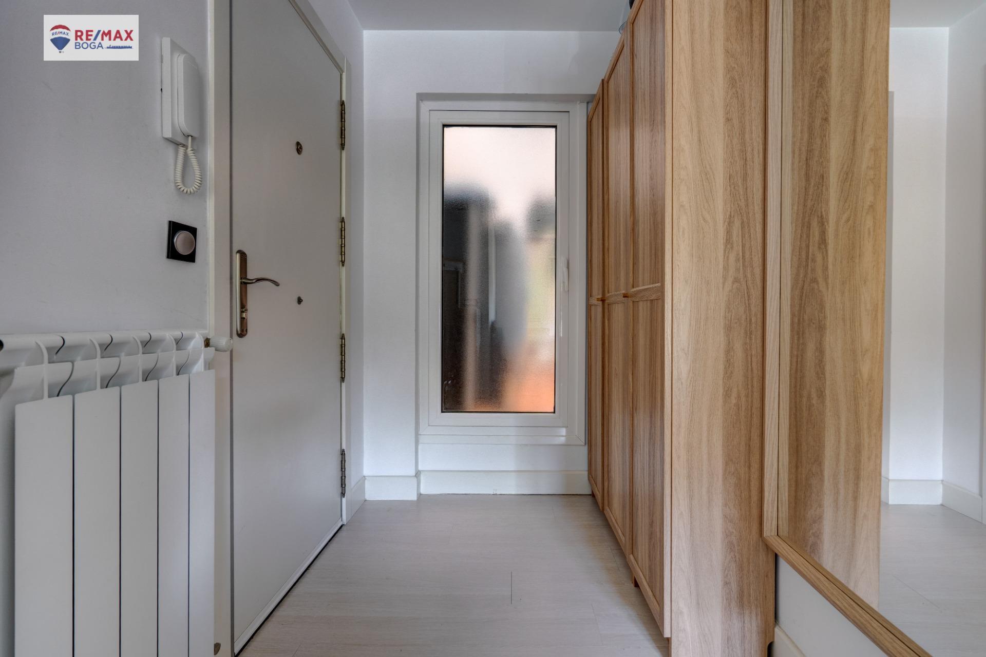 VIVIENDA EN BAJO PRINCIPAL SITUADA EN EL BARRIO DE AÑORGA TXIKI, SAN SEBASTIÁN