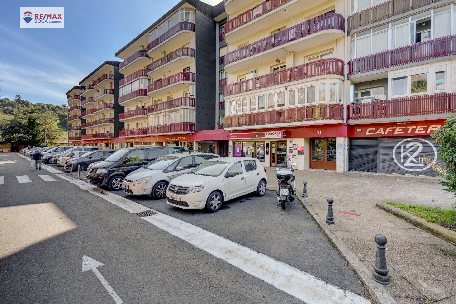 VIVIENDA EN BAJO PRINCIPAL SITUADA EN EL BARRIO DE AÑORGA TXIKI, SAN SEBASTIÁN