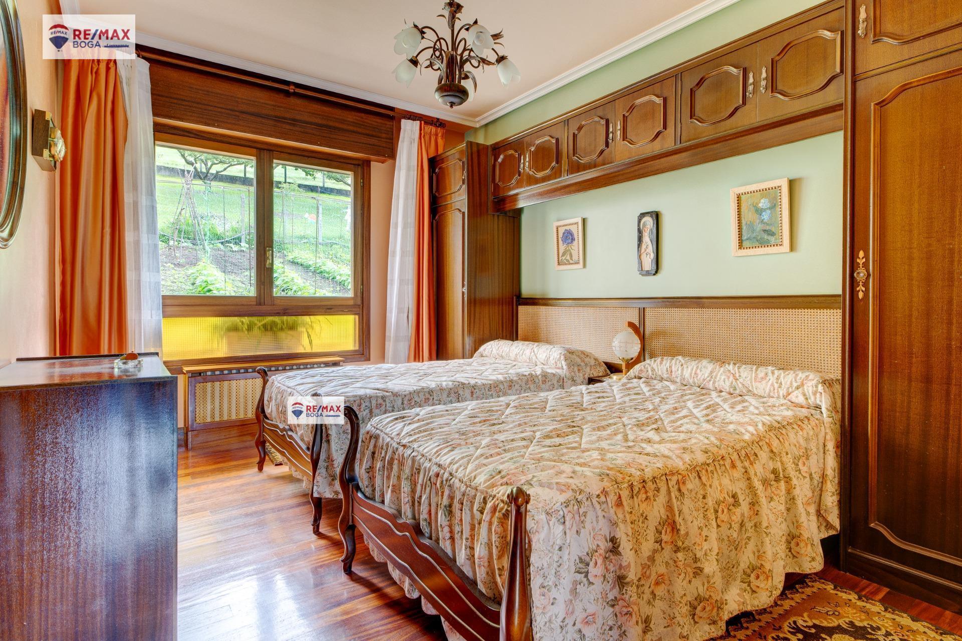 Hermosa casa pareada en Berastegi