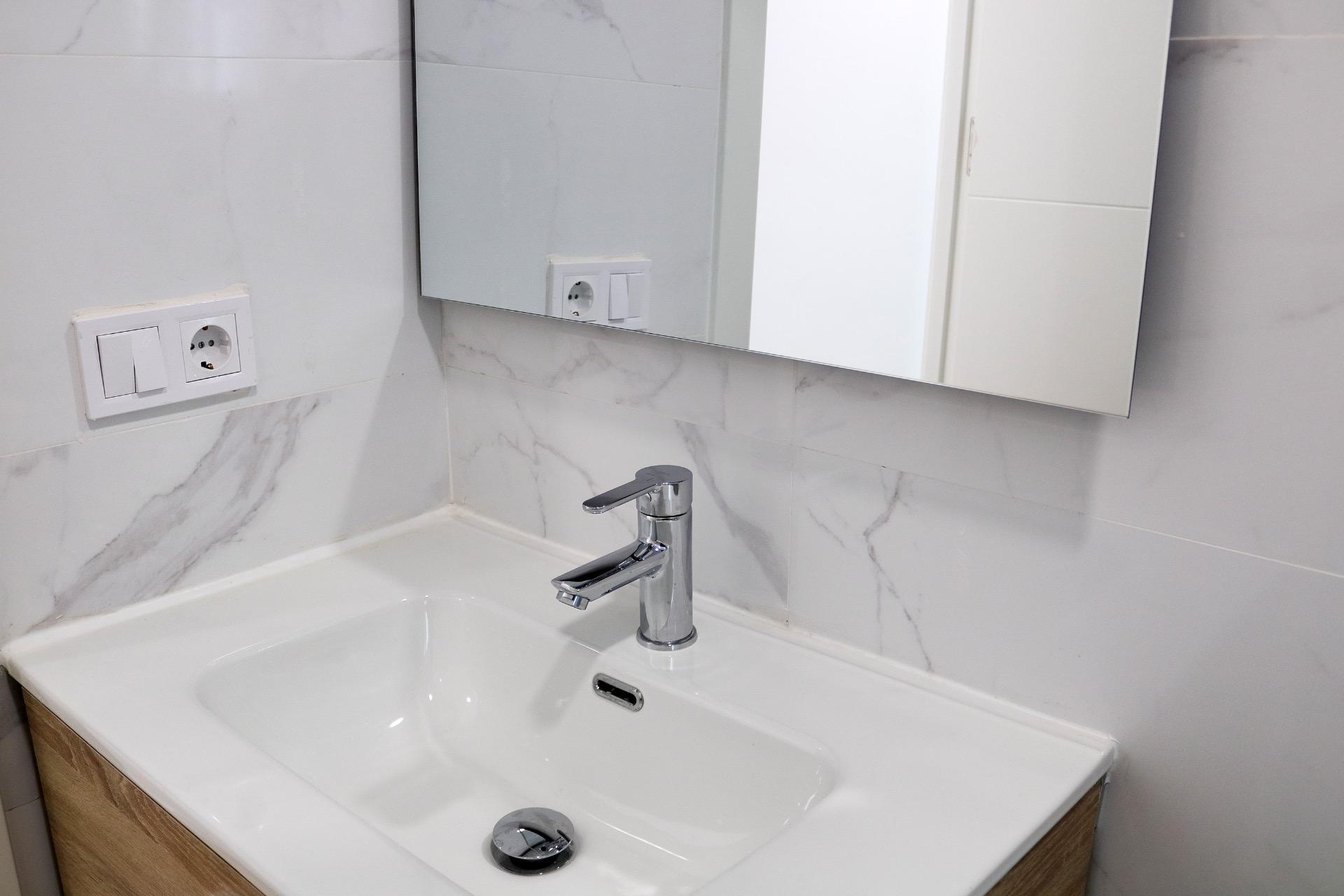 ESTUPENDO PISO DE 4 HABITACIONES RECIÉN REFORMADO EN EL CENTRO