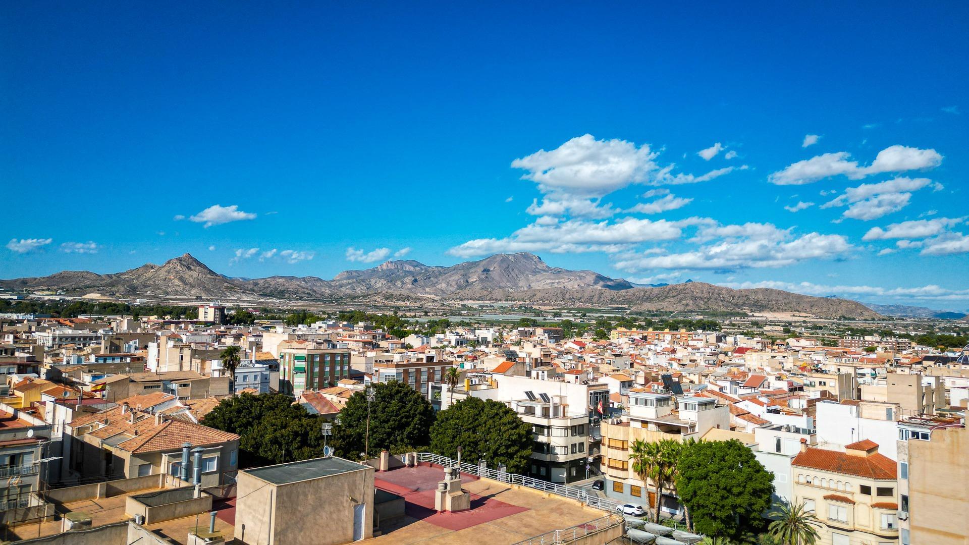 Palacete Modernista en venta en Novelda (Alicante)