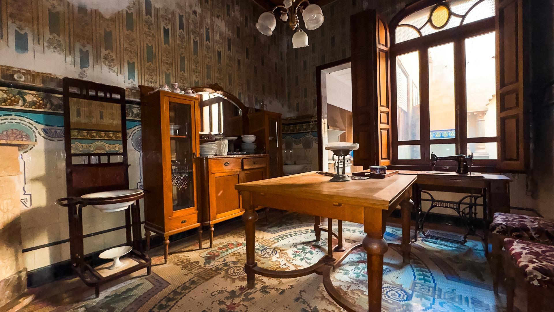 Palacete Modernista en venta en Novelda (Alicante)