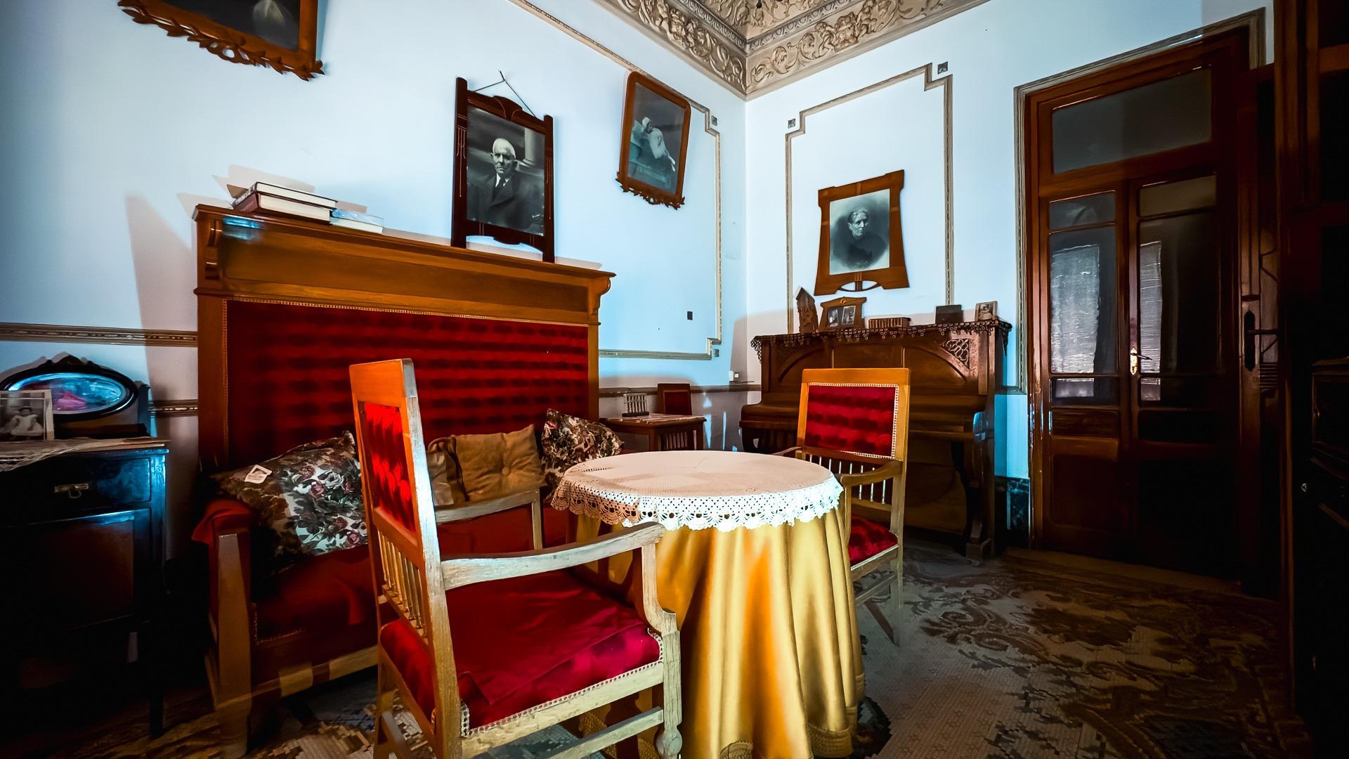 Palacete Modernista en venta en Novelda (Alicante)