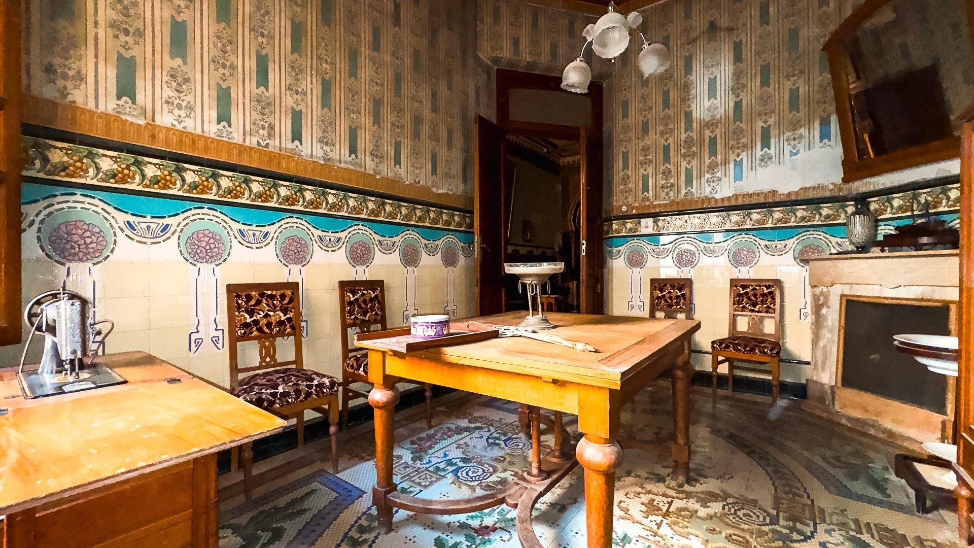 Palacete Modernista en venta en Novelda (Alicante)