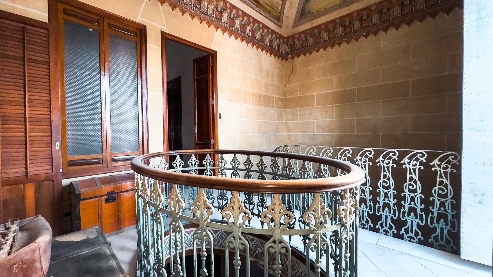 Palacete Modernista en venta en Novelda (Alicante)