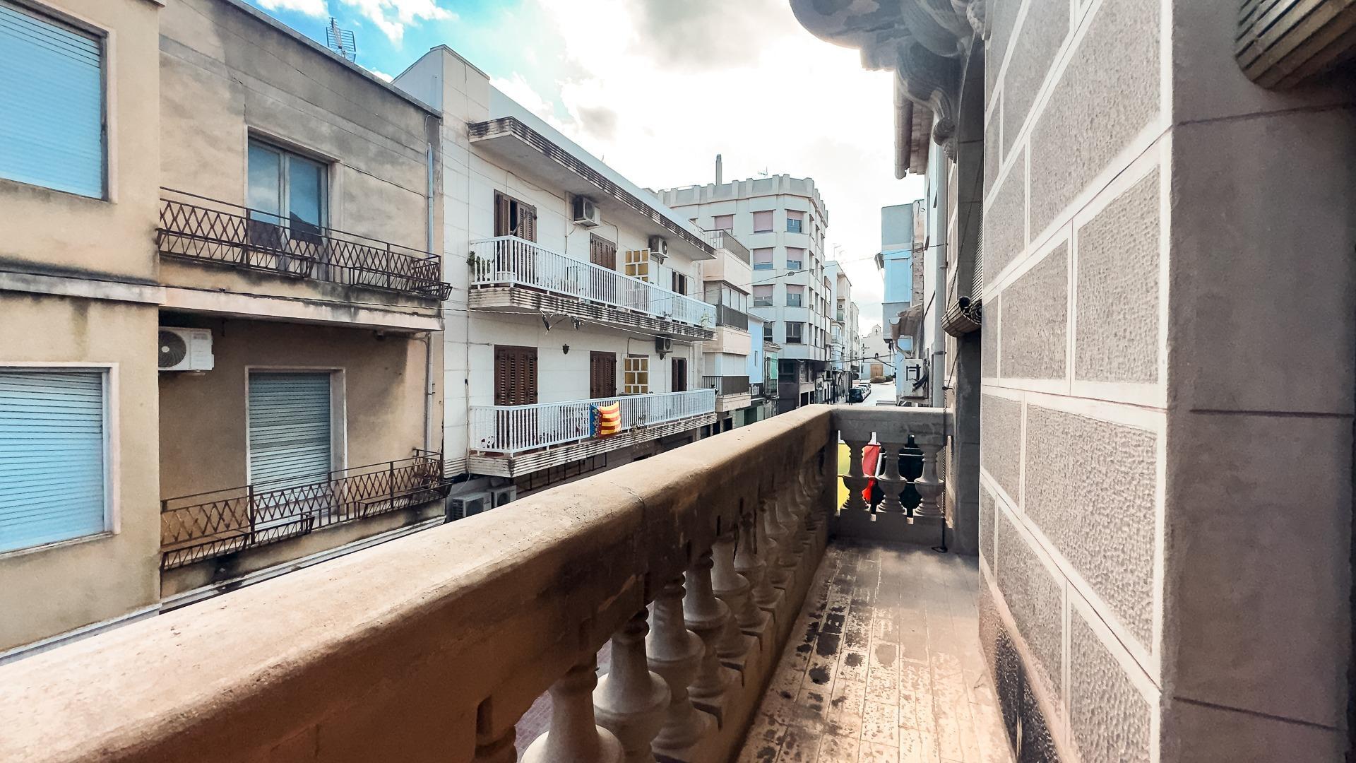 Palacete Modernista en venta en Novelda (Alicante)