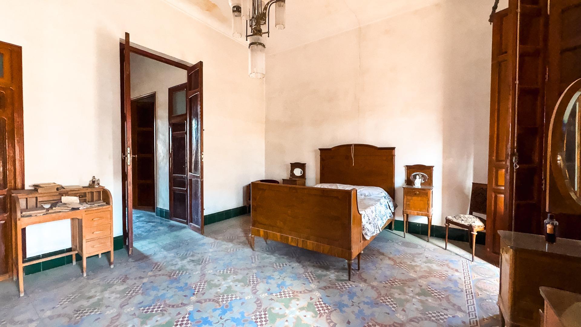 Palacete Modernista en venta en Novelda (Alicante)
