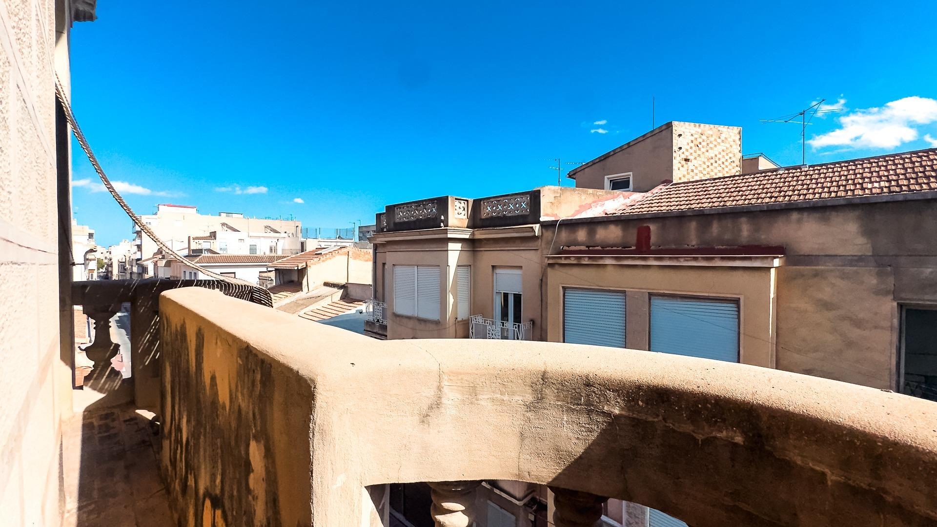 Palacete Modernista en venta en Novelda (Alicante)