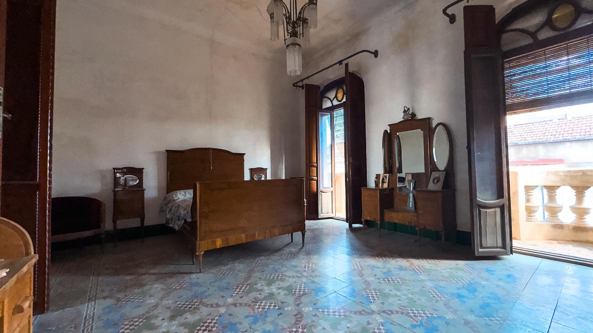 Palacete Modernista en venta en Novelda (Alicante)