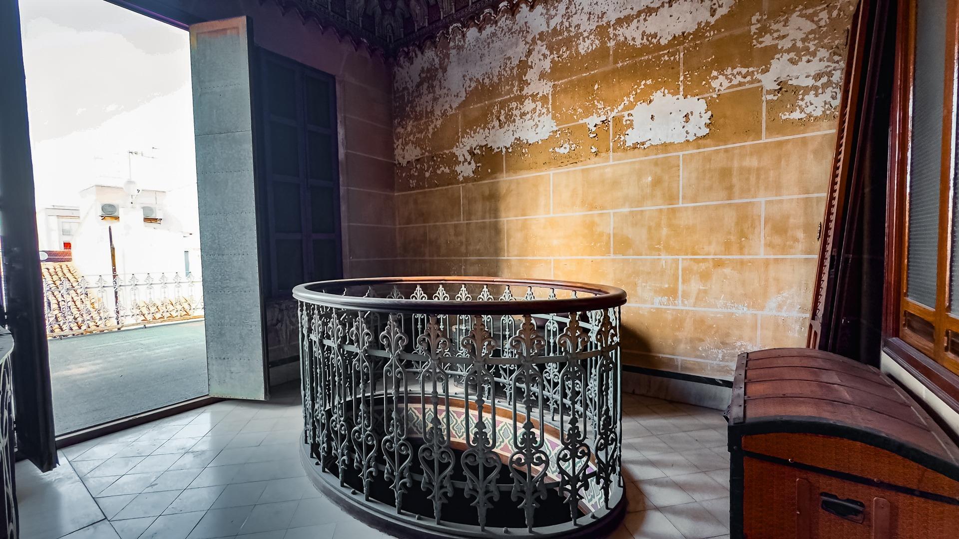Palacete Modernista en venta en Novelda (Alicante)