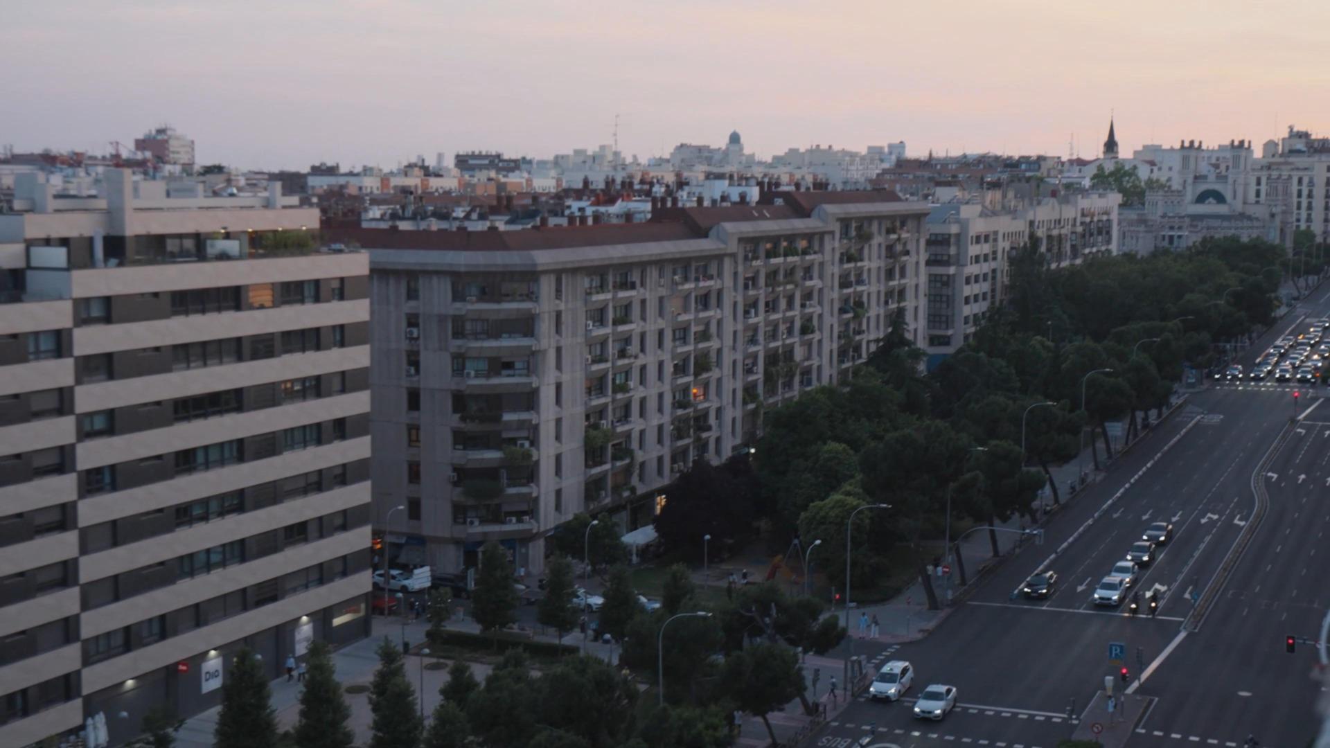 ^**^THE ONE^**^ LUJO EXCLUSIVO -ÁTICO DÚPLEX ÚNICO EN MADRID CON MÁS DE 1.500 M² Y TERRAZAS PRIVADAS CON PISCINA ^**^ *** UNA PROPIEDAD COMPLETAMENTE A ESTRENAR! The One, un ático dúplex verdad
